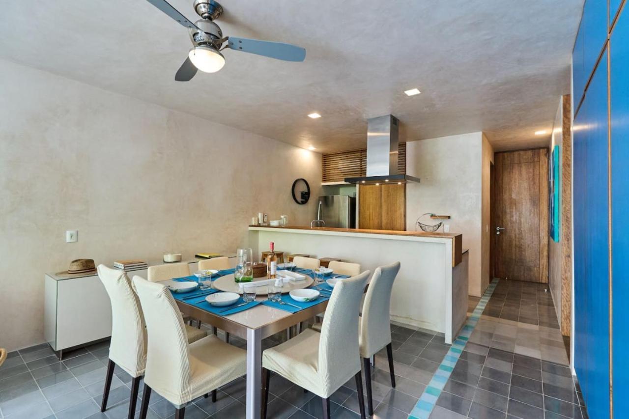 Downtown 2br At 200m With Rooftop And Pool Apartment Playa del Carmen
