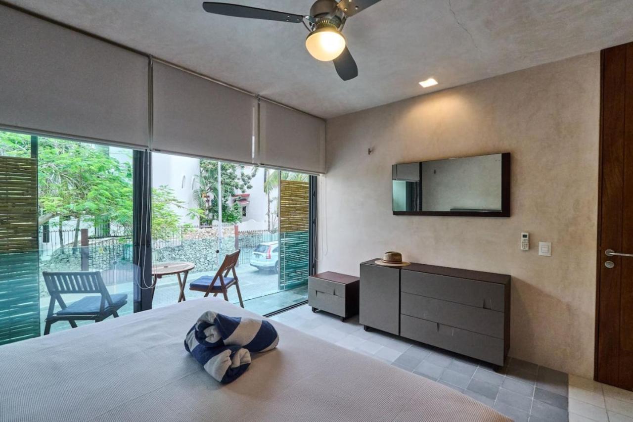 Apartment Downtown 2br At 200m With Rooftop And Pool Playa del Carmen