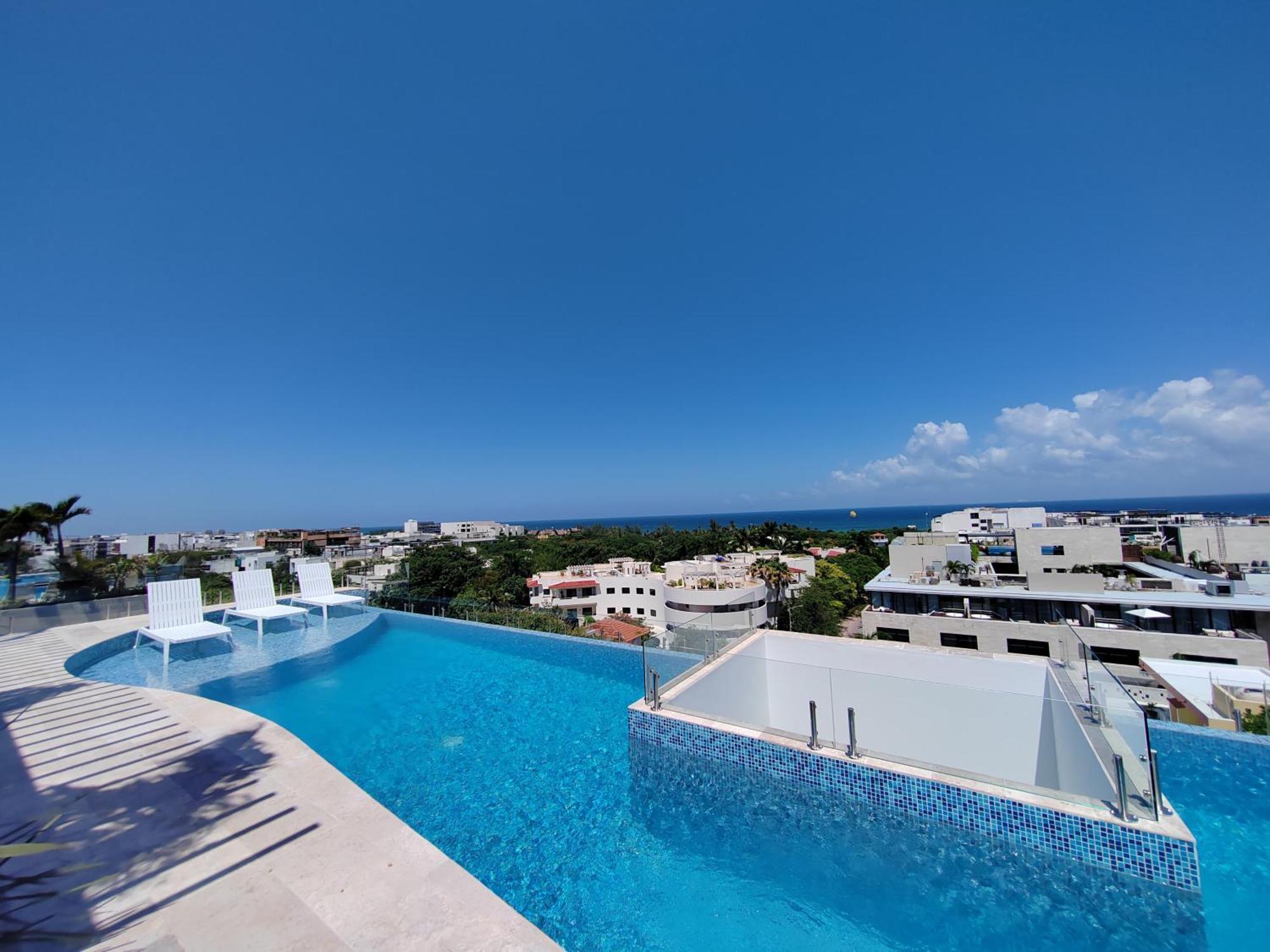 New! Beautiful Steps Away From 5th Av & -gym - Pool By Yeah *