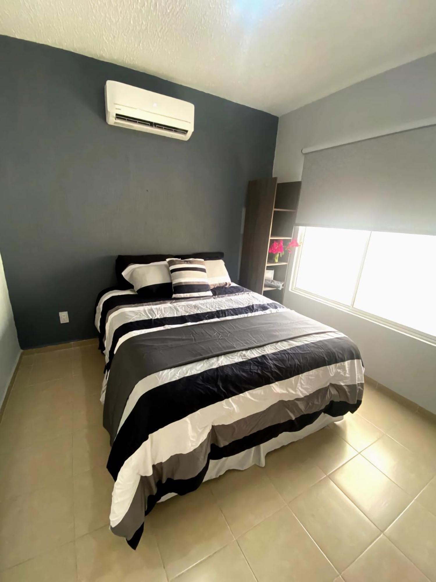 Comodo Y Accesible Departamento Con Piscina En Pdc Apartamento Playa del Carmen