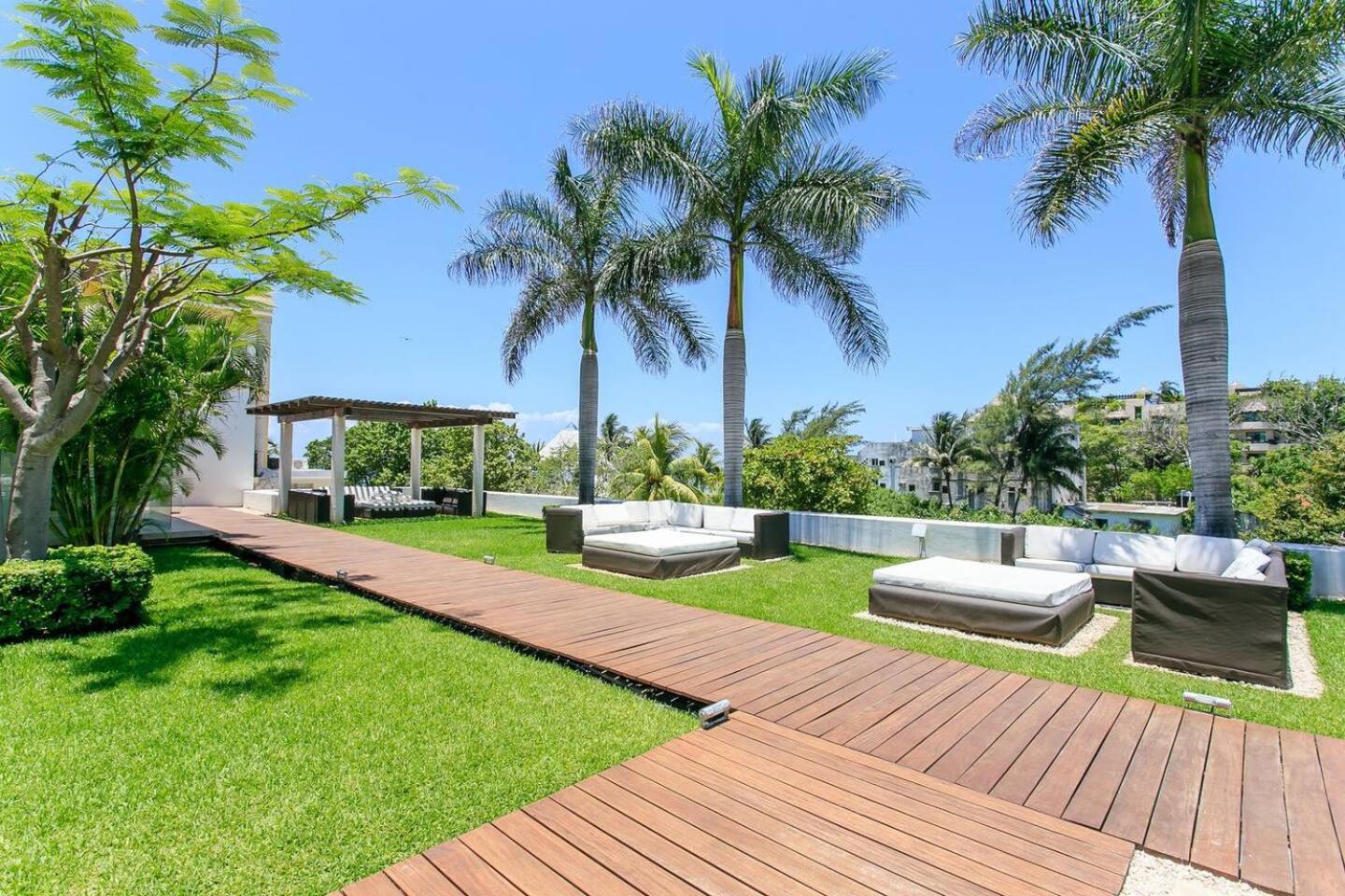 Magia Apartments, Resort-style, Prime Location With Ocean Views! Ferienhaus