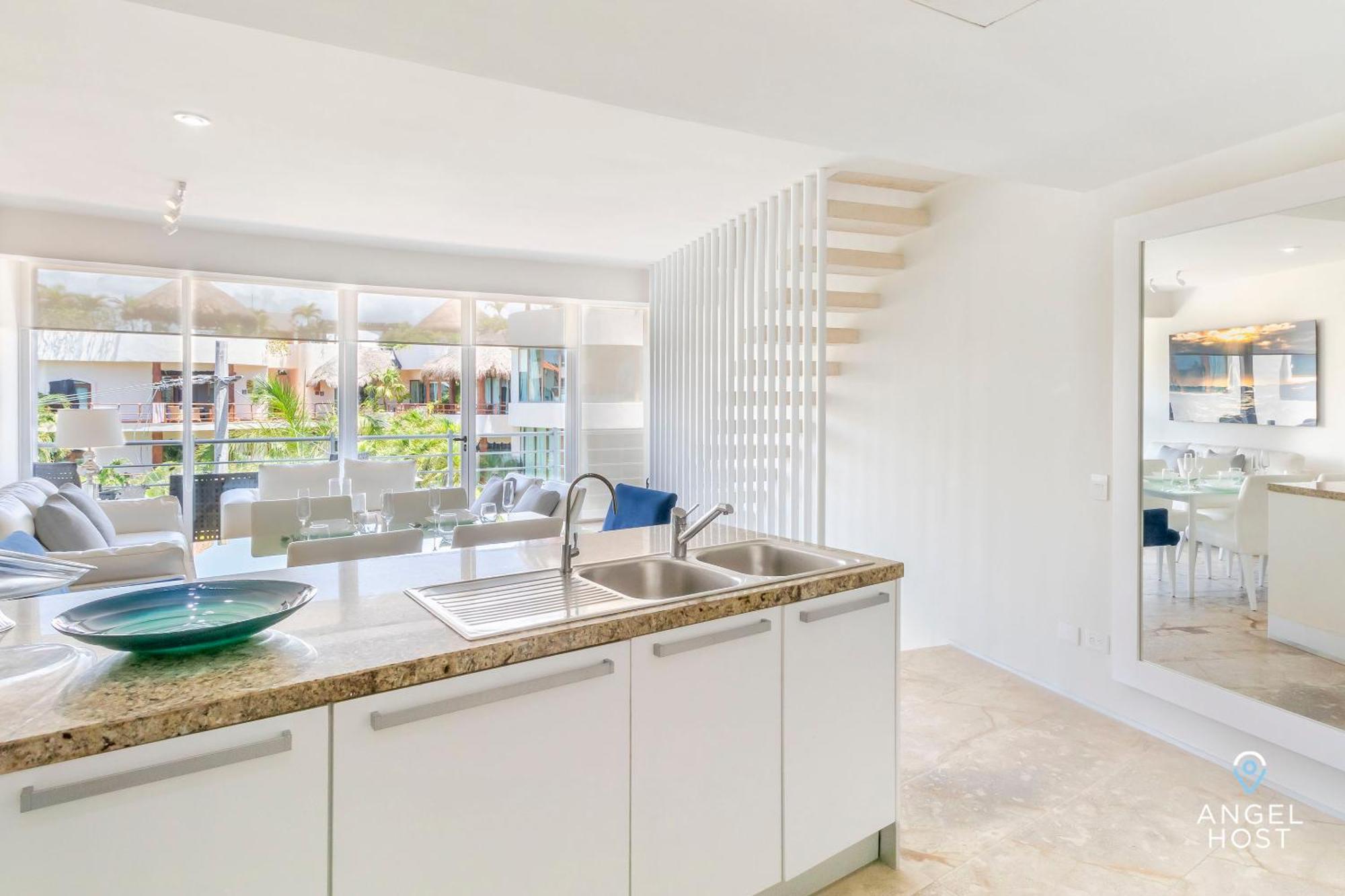 Magia Apartments, Resort-style, Prime Location With Ocean Views! Ferienhaus