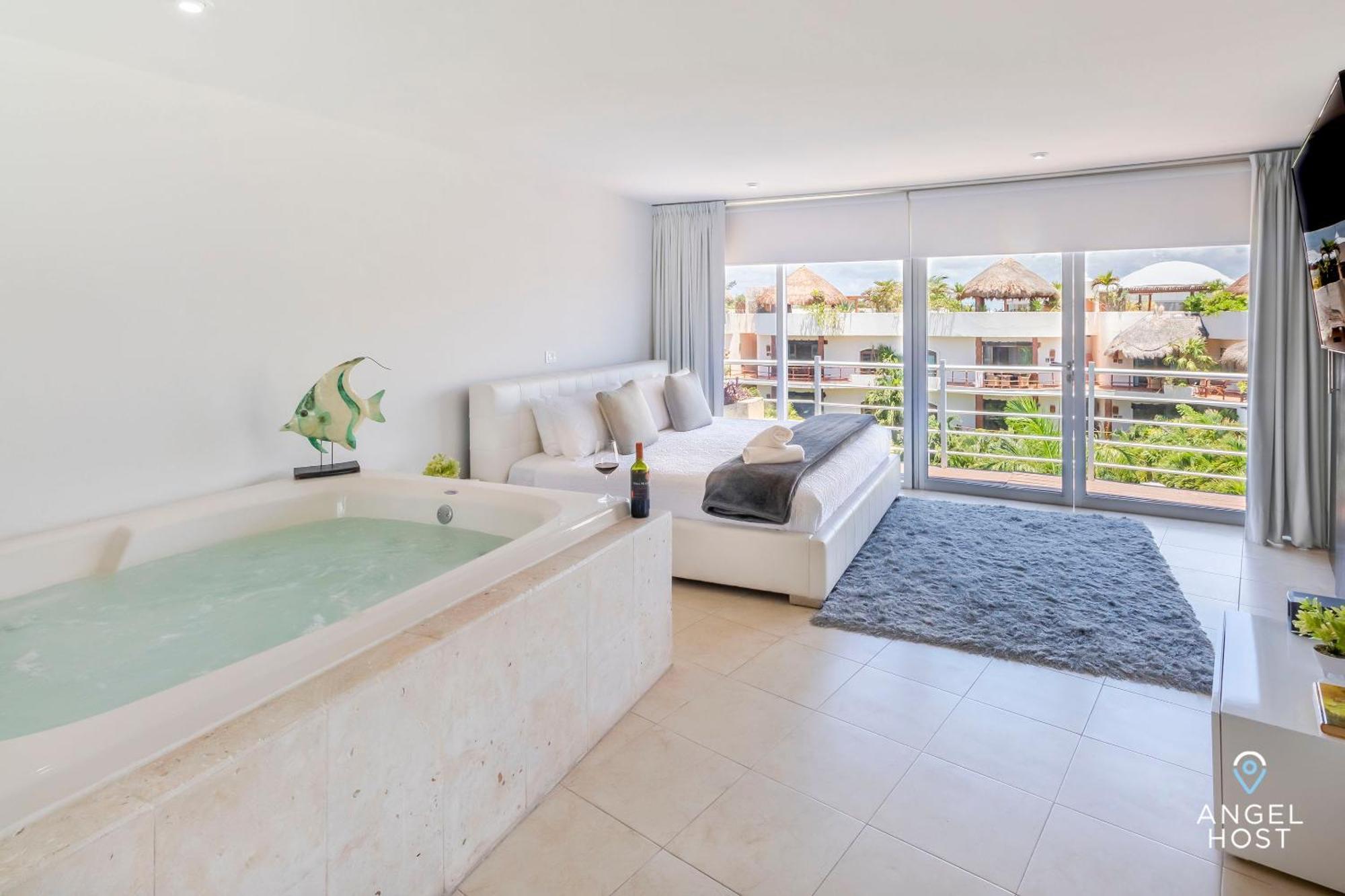 Magia Apartments, Resort-style, Prime Location With Ocean Views! Casa de férias Playa del Carmen