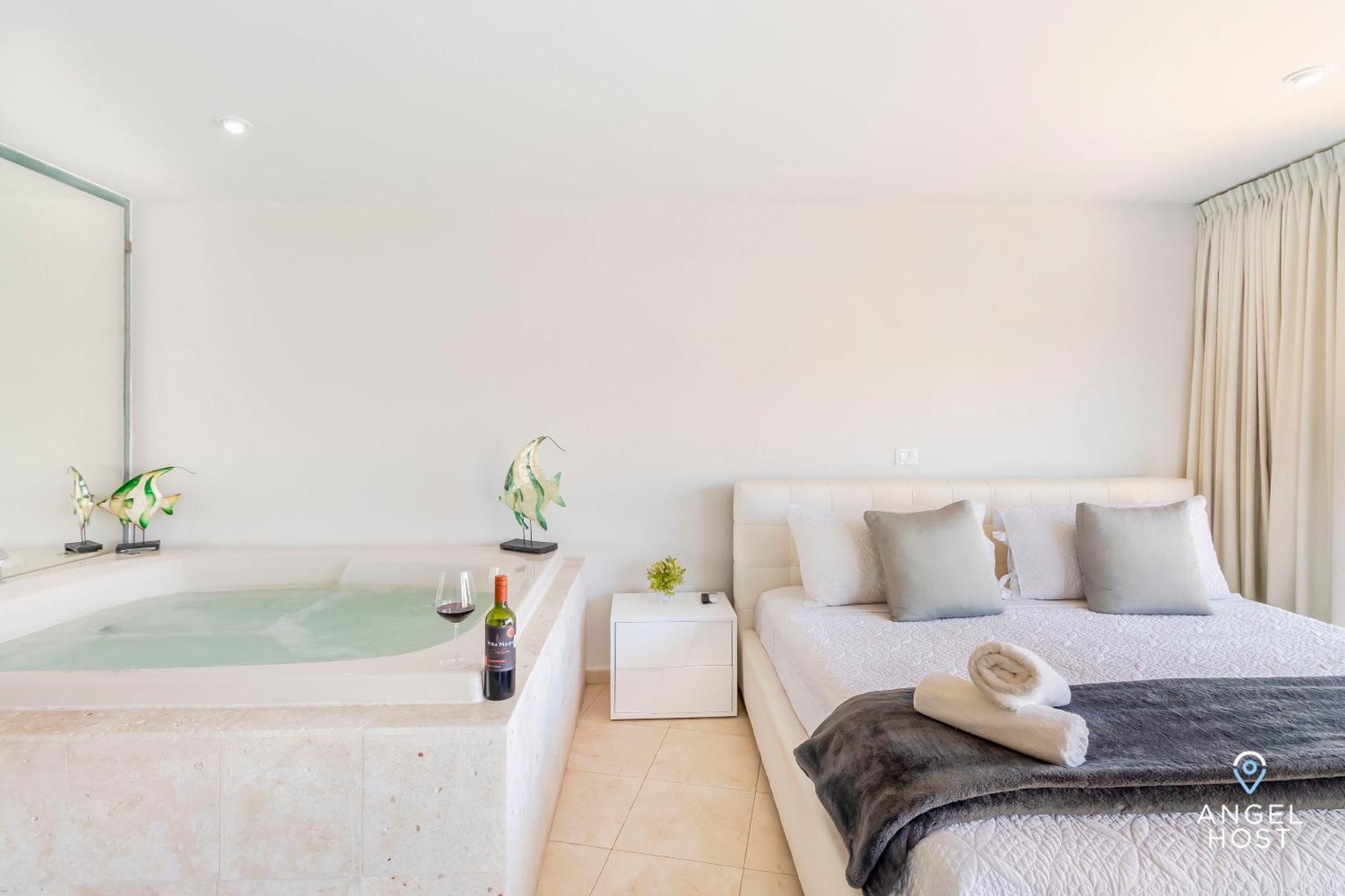 Ferienhaus Magia Apartments, Resort-style, Prime Location With Ocean Views! *