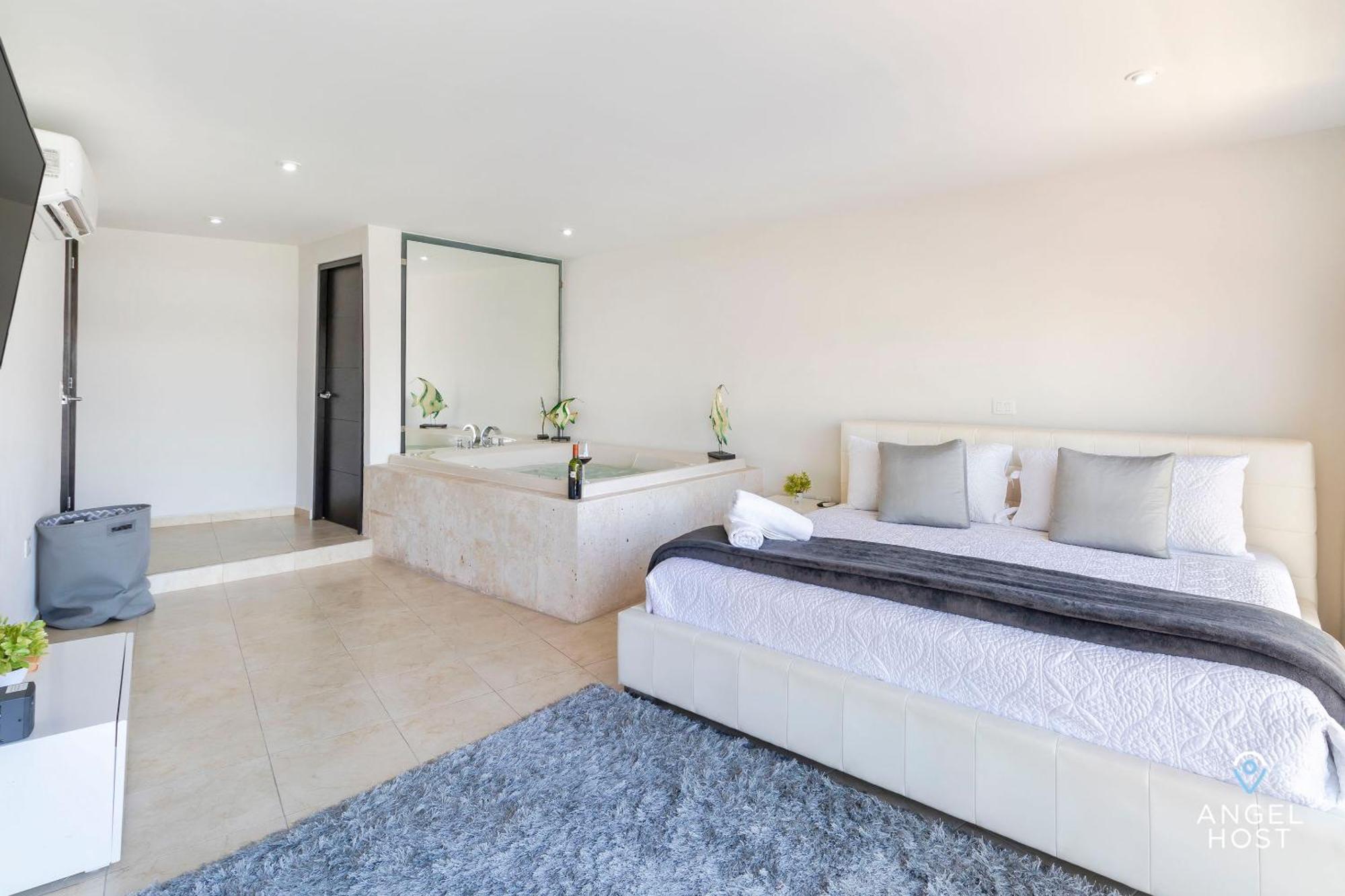 Magia Apartments, Resort-style, Prime Location With Ocean Views! Ferienhaus Playa del Carmen