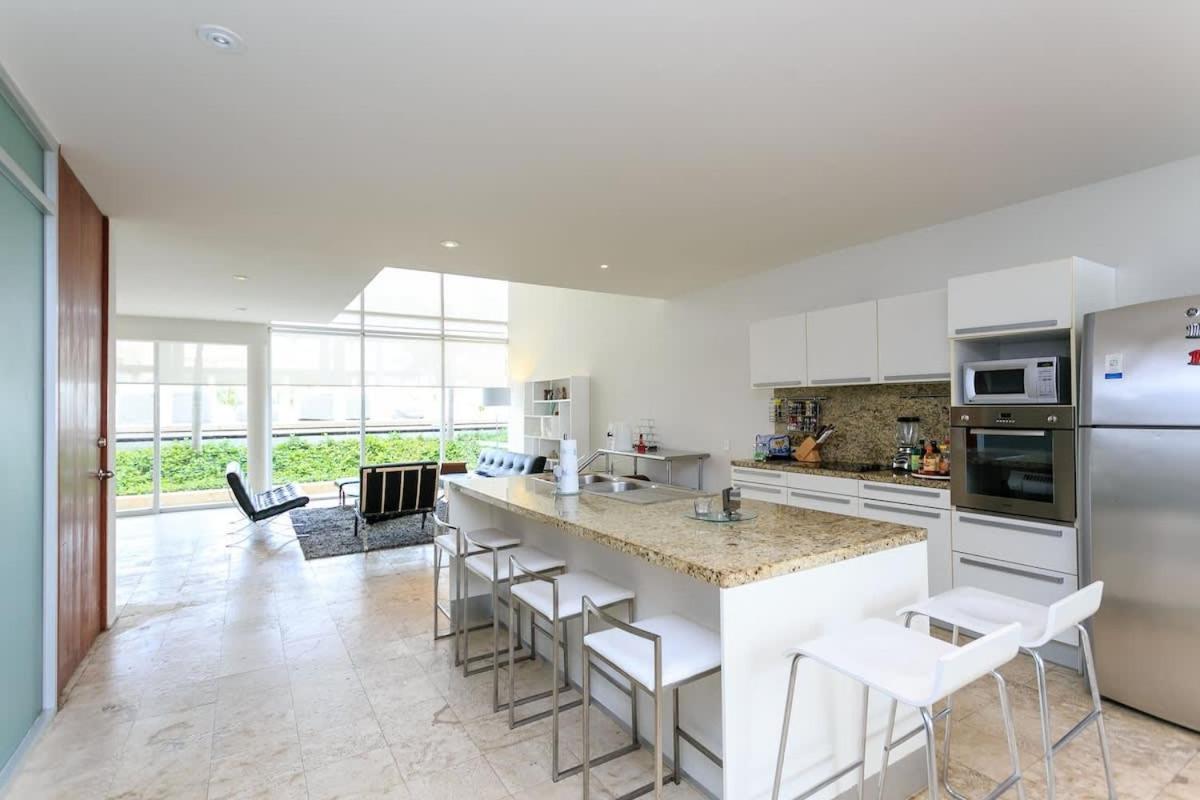 Magia Apartments, Resort-style, Prime Location With Ocean Views! Ferienhaus *