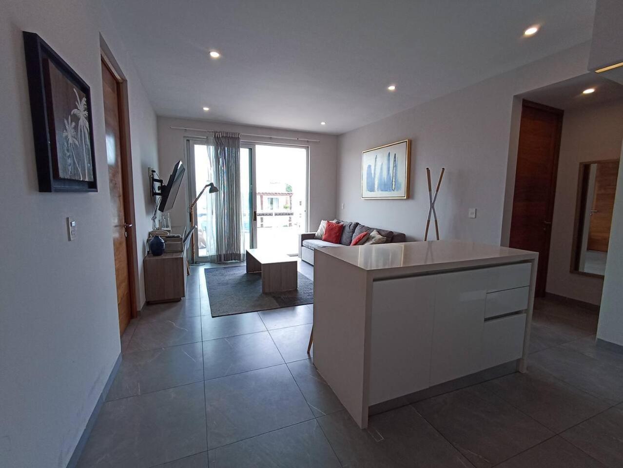 Apartment Downtown Stylish 2br With Large Terrace Pool Gym And Bar Playa del Carmen