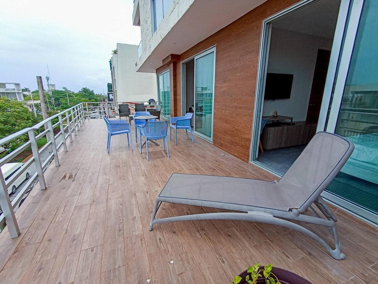 Apartment Downtown Stylish 2br With Large Terrace Pool Gym And Bar *