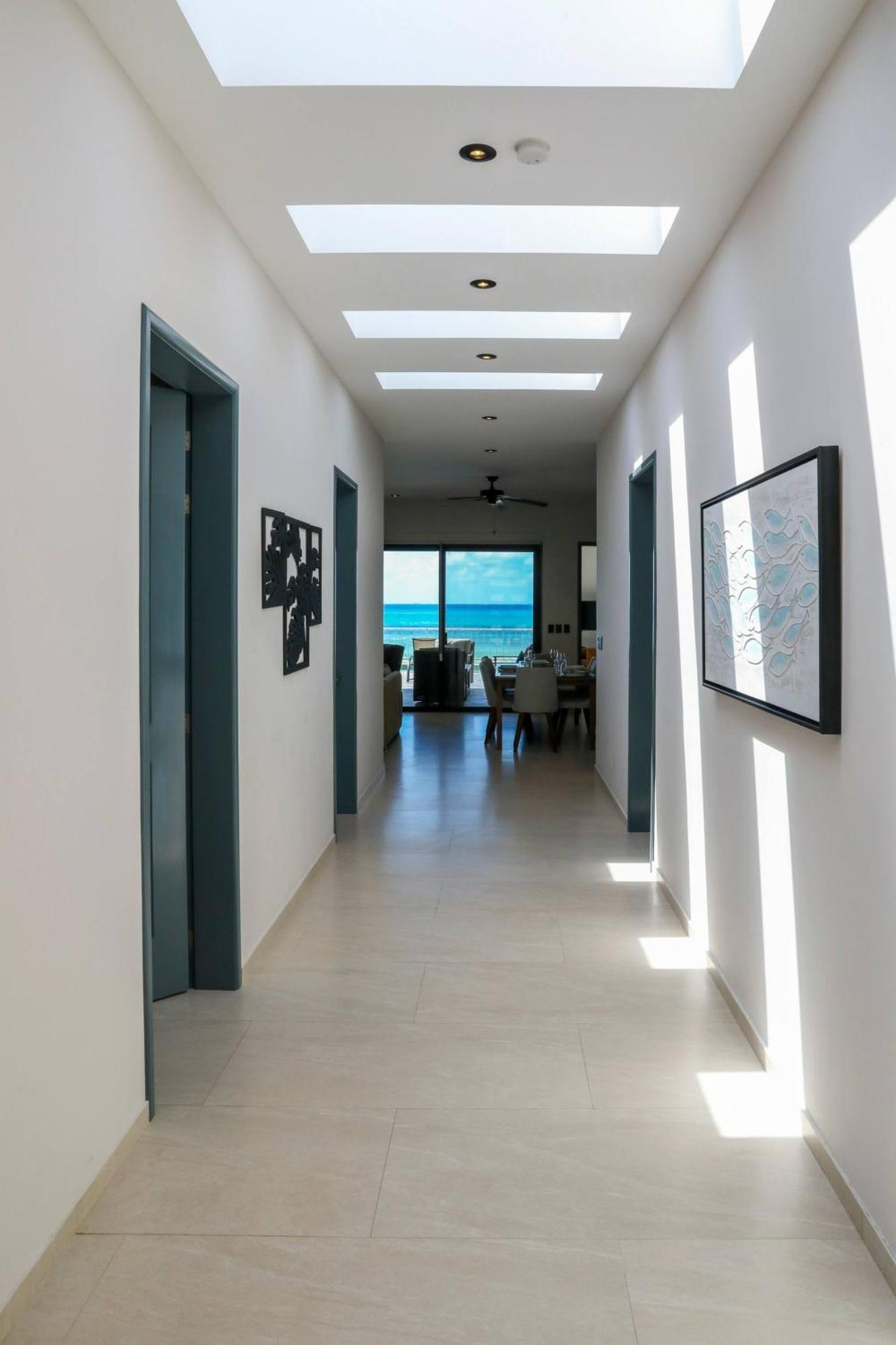 Villa Seaside 4 Beds, Private Pool, Amazing Views *