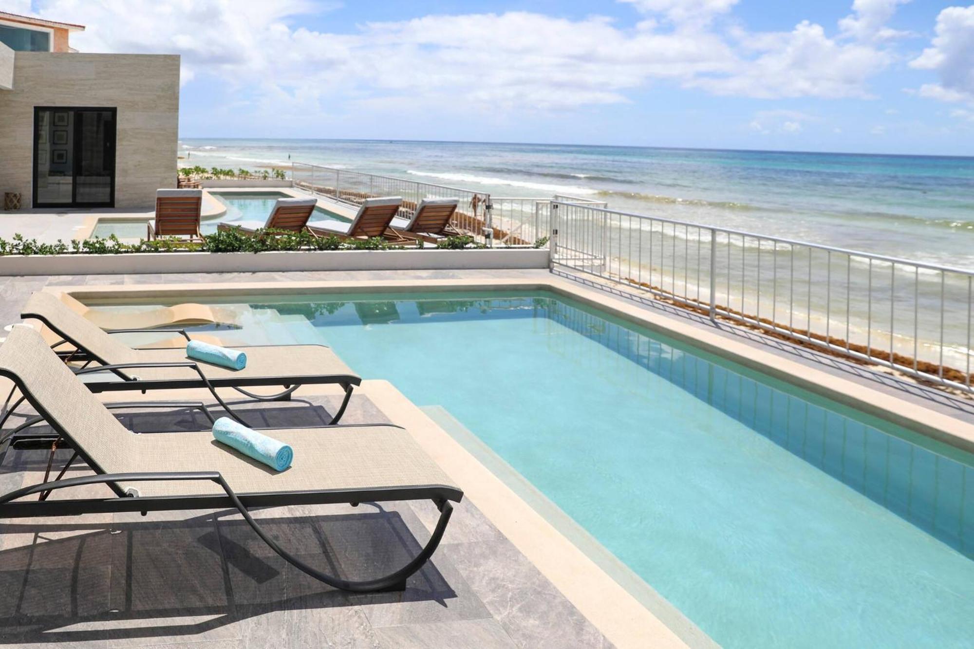 Villa Seaside 4 Beds, Private Pool, Amazing Views *