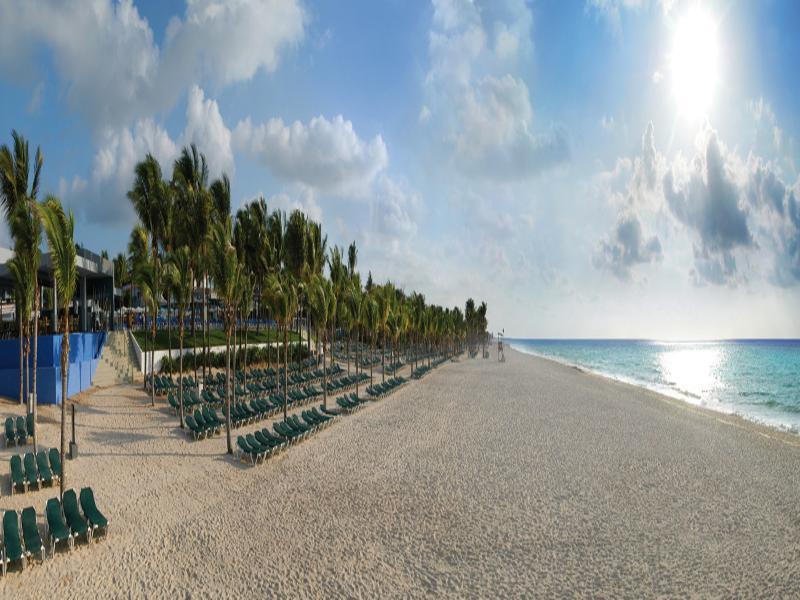 Riu Yucatan Hotel