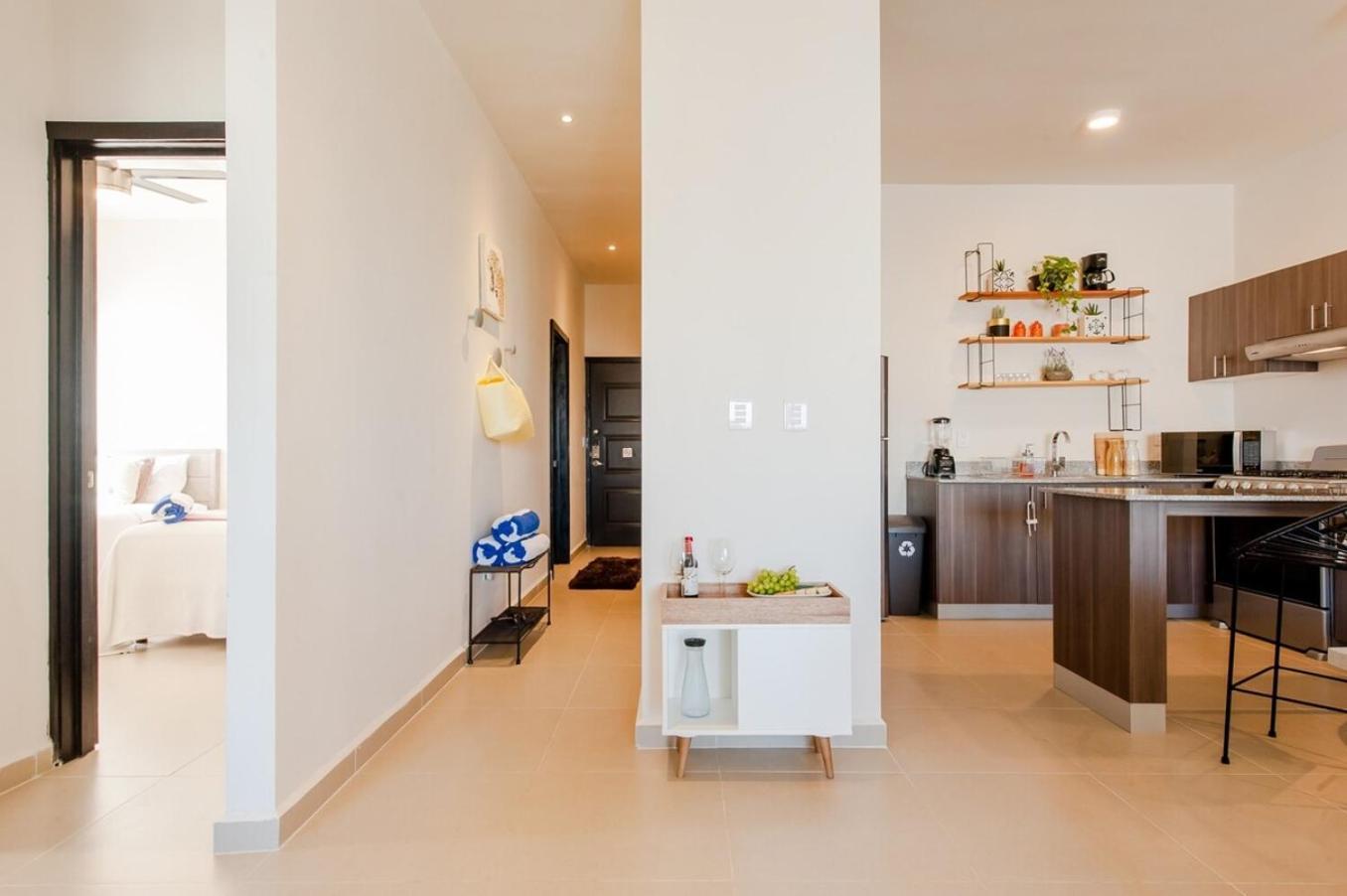 Workation Paradise Gated, Wifi 500mb, Gym, Pool Holiday home Playa del Carmen