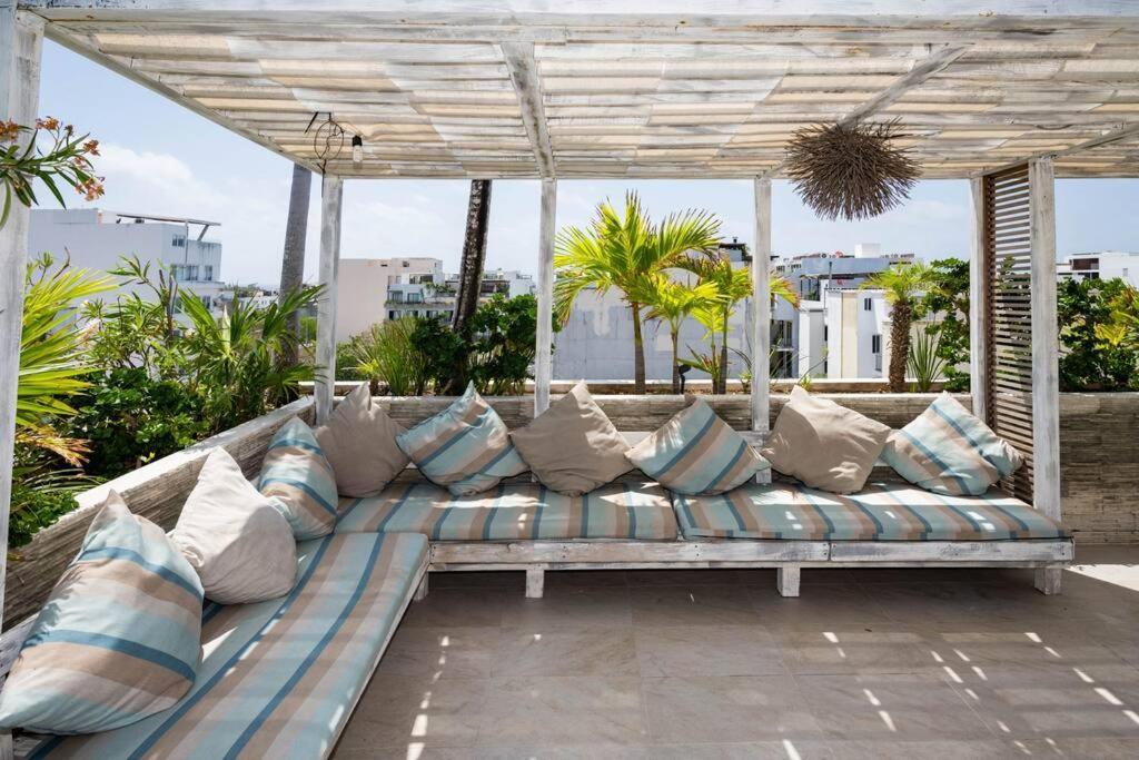 Newport Confort Y Estilo En Armonia Playa del Carmen