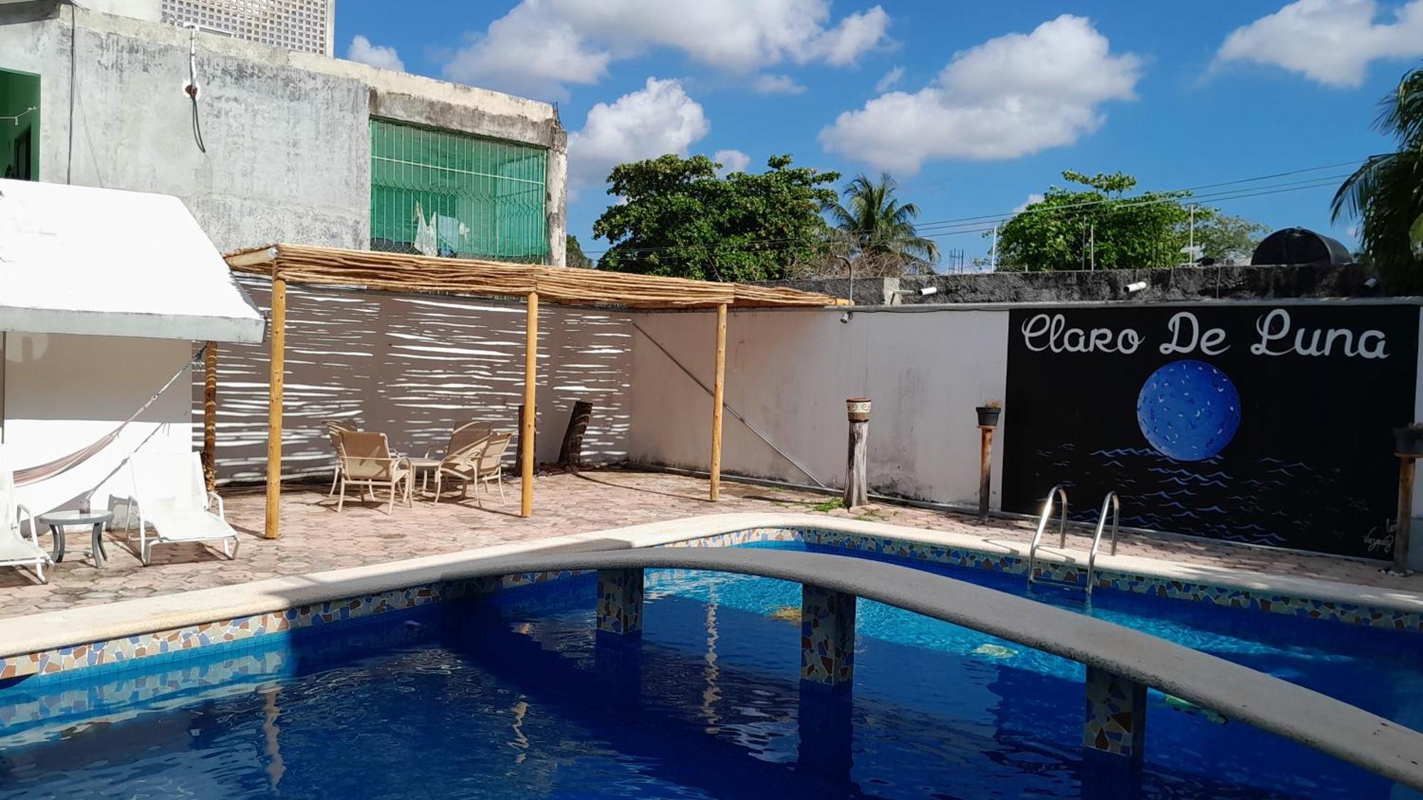Apartahotel Claro De Luna 2*