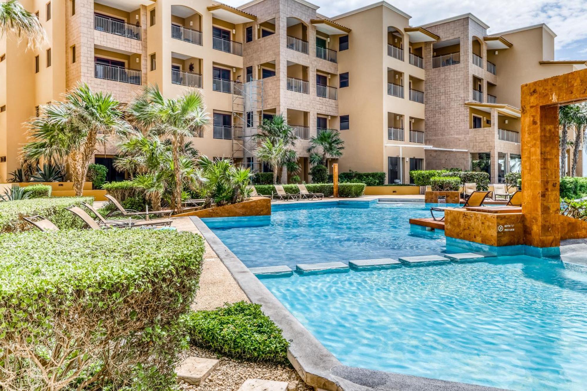 Residences El Faro, Coral 305 *