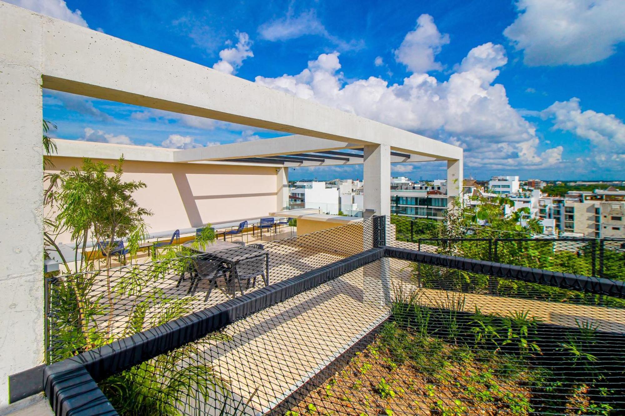 Ceren Luxury # 203a * Playa del Carmen