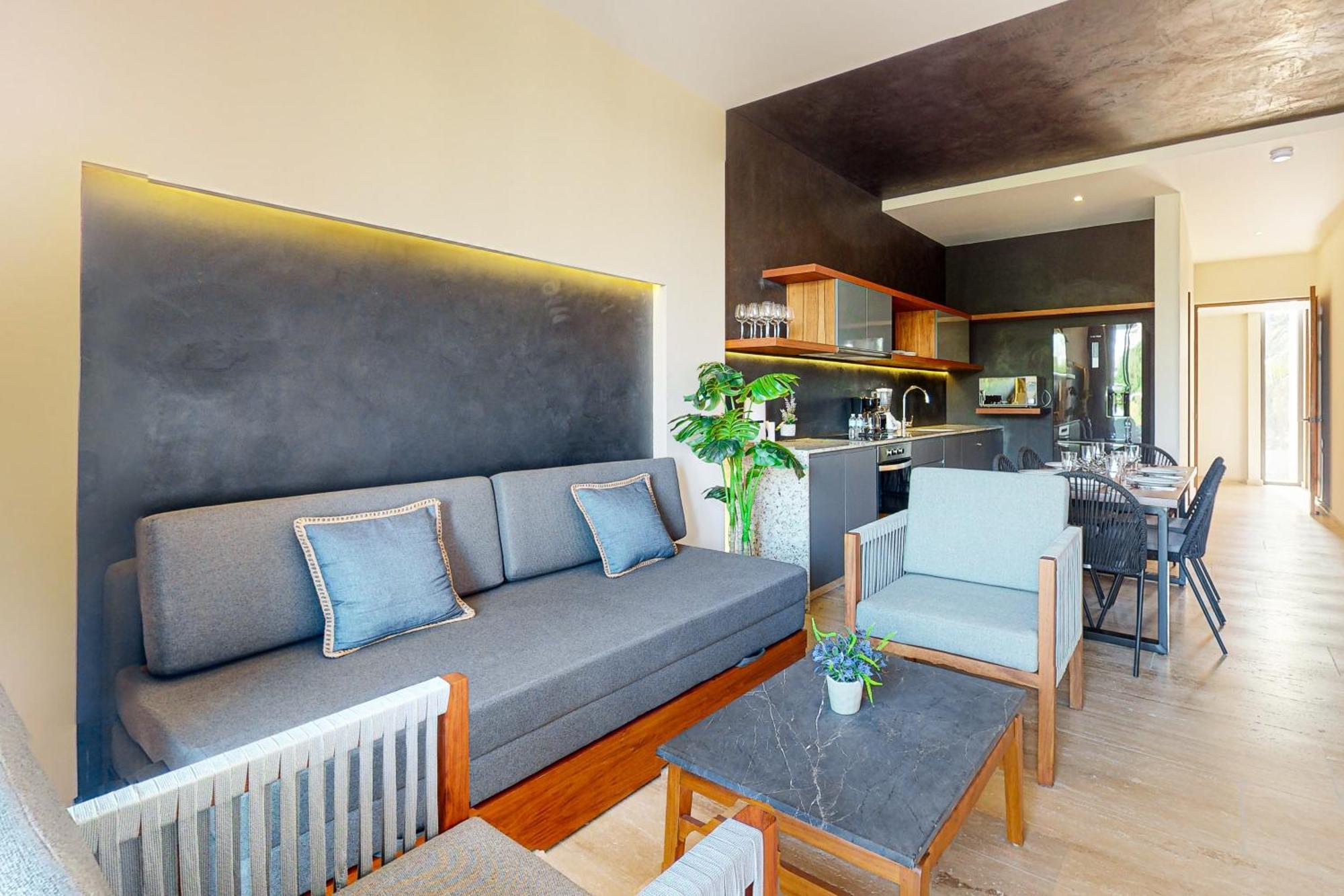 Ceren Luxury # 203a Apartment Playa del Carmen
