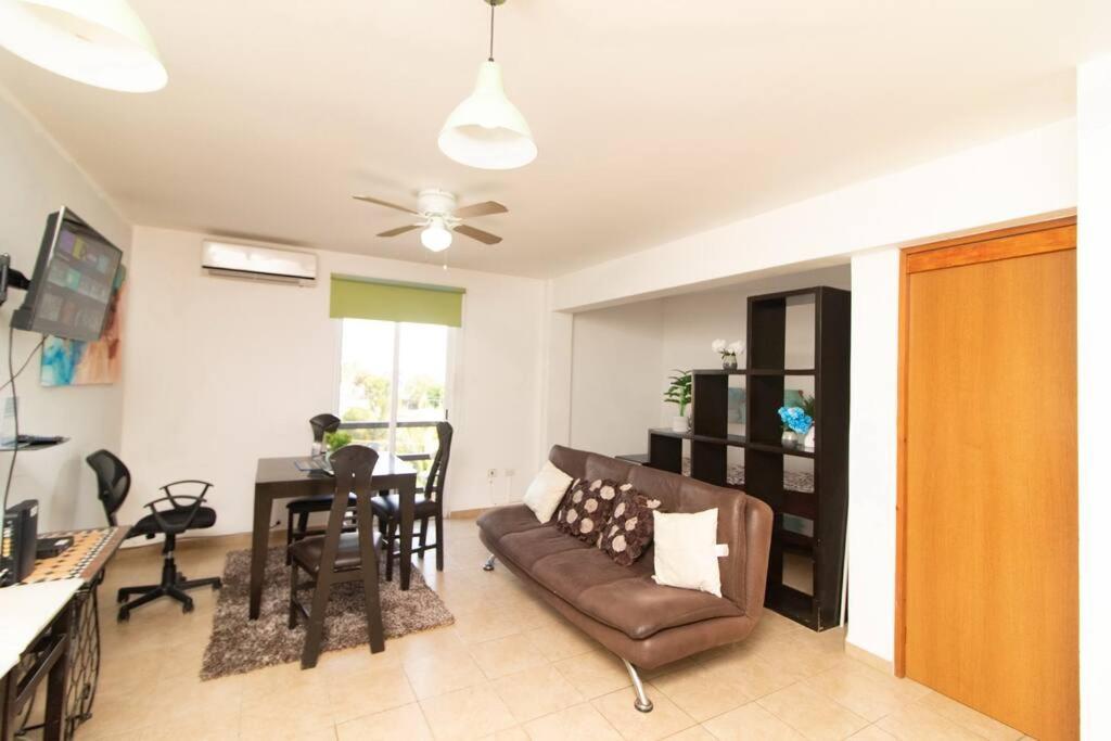 Large Penthouse , Private Terrace *