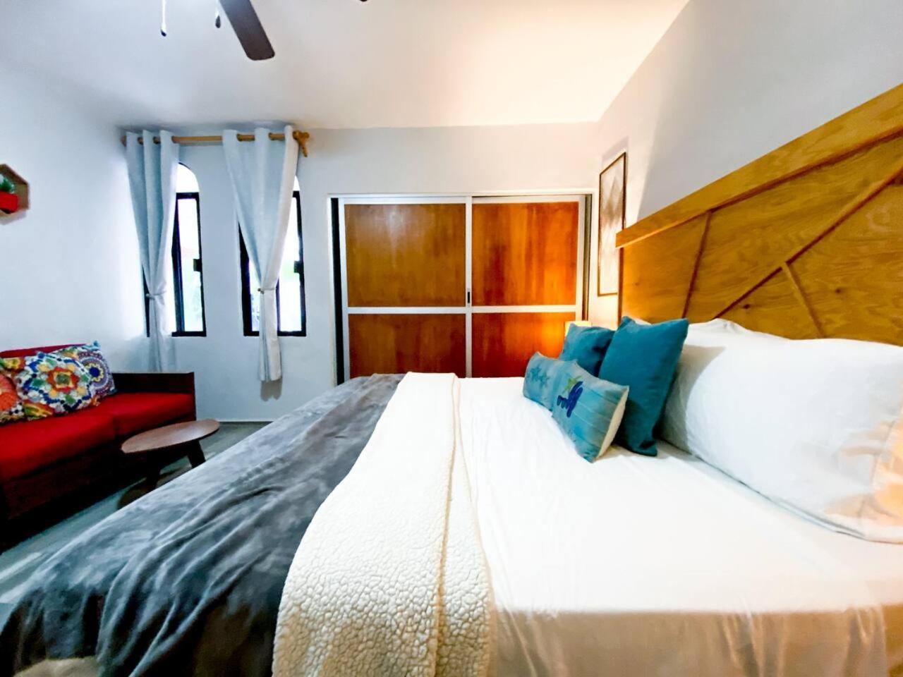 Downtown Hacienda Style 1br With Pool Steps To *