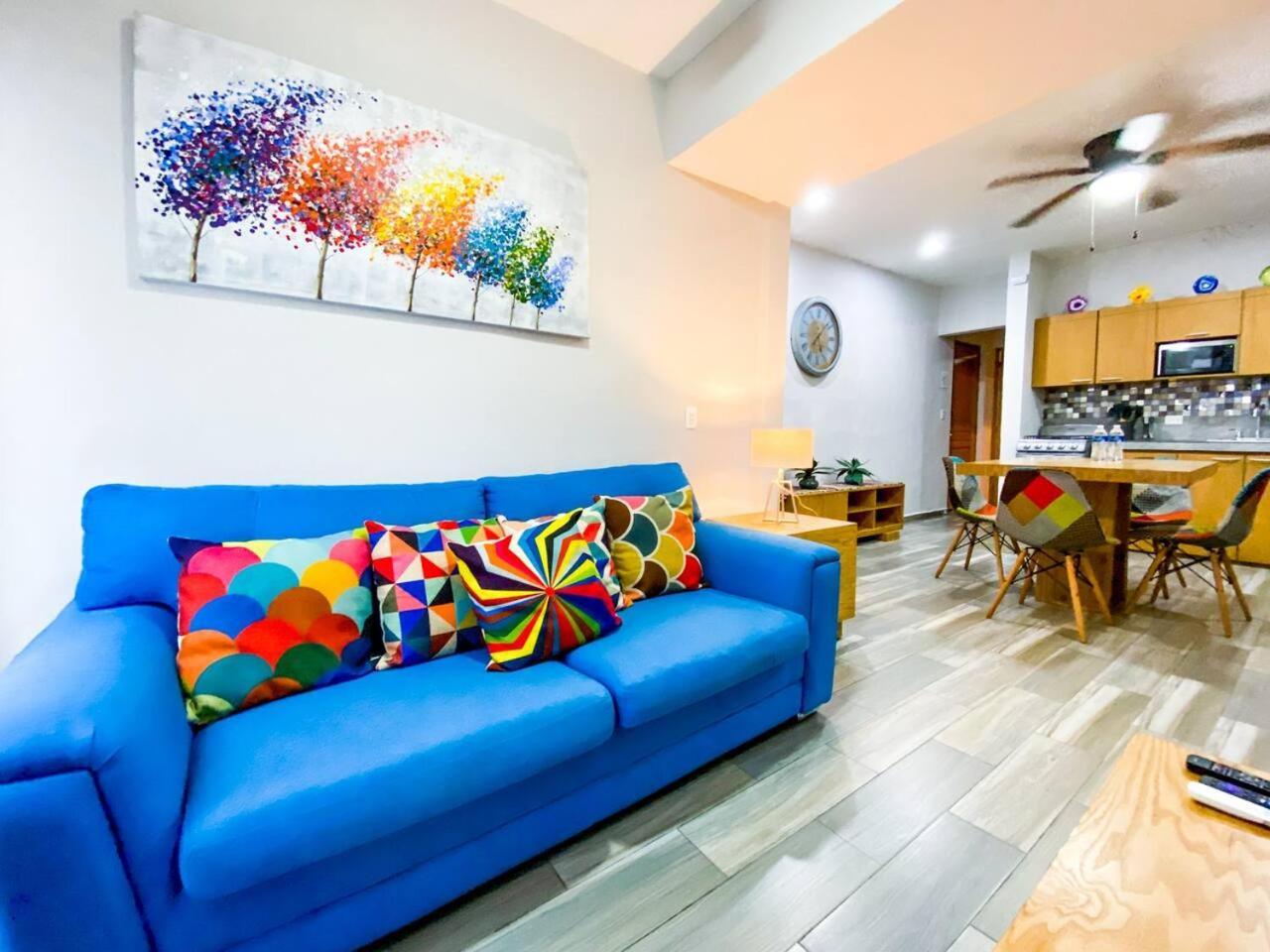 Apartment Colorful Hacienda Style 2br With Pool Steps To Playa del Carmen