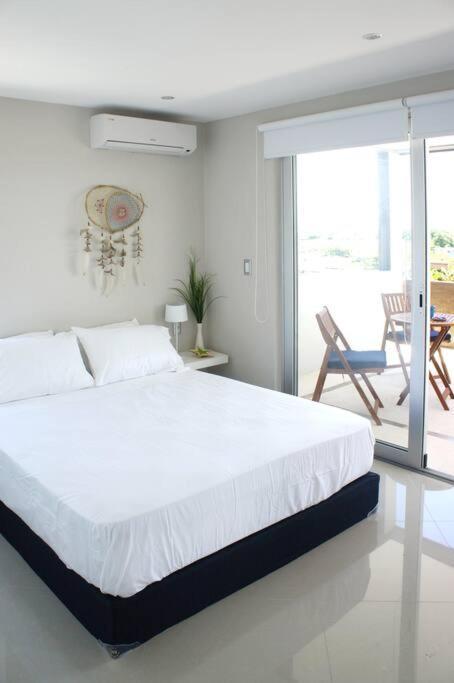 Sunset Penthouse 15 Min To The Fast Wifi *