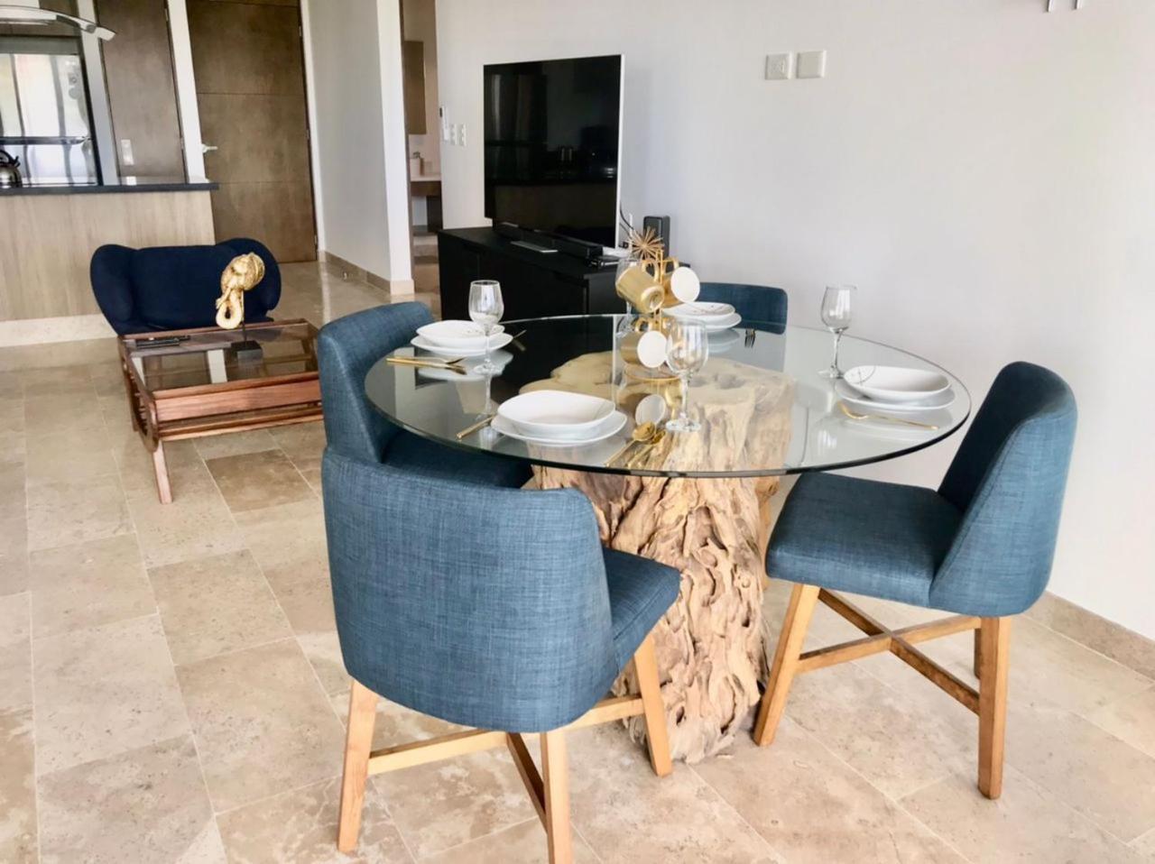 Serenada 514 Modern 2bdr 5min Walk To 5th Av Apartment *