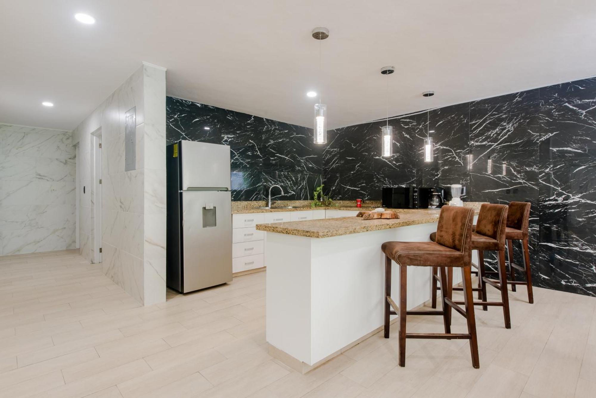 Apartment Ocean Plaza By Zama Homes