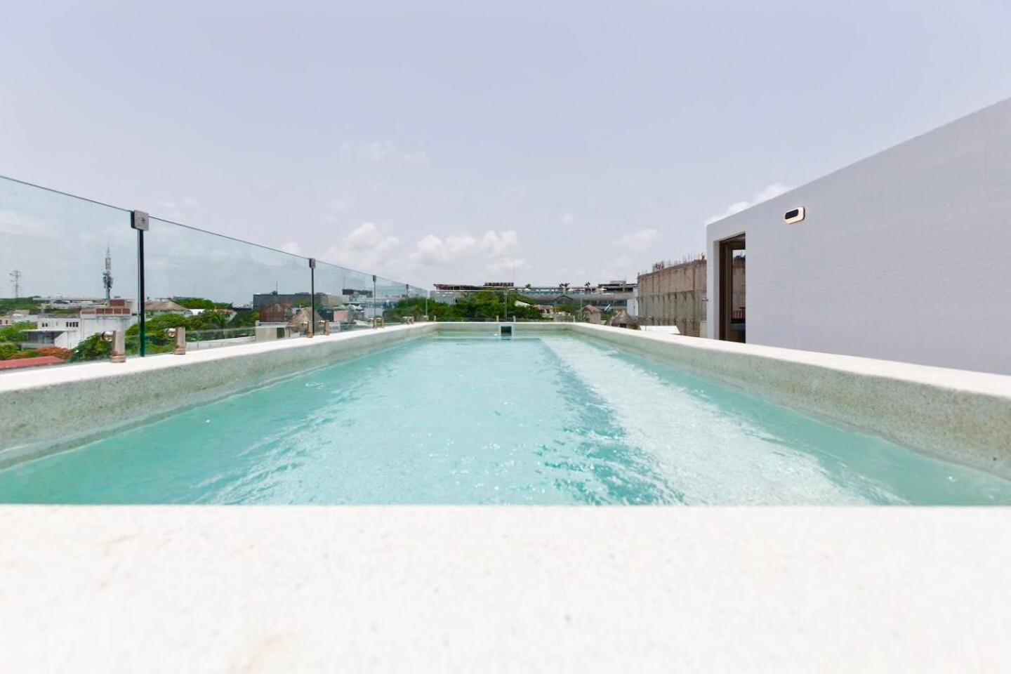 Ocean Plaza By Zama Homes Apartment *