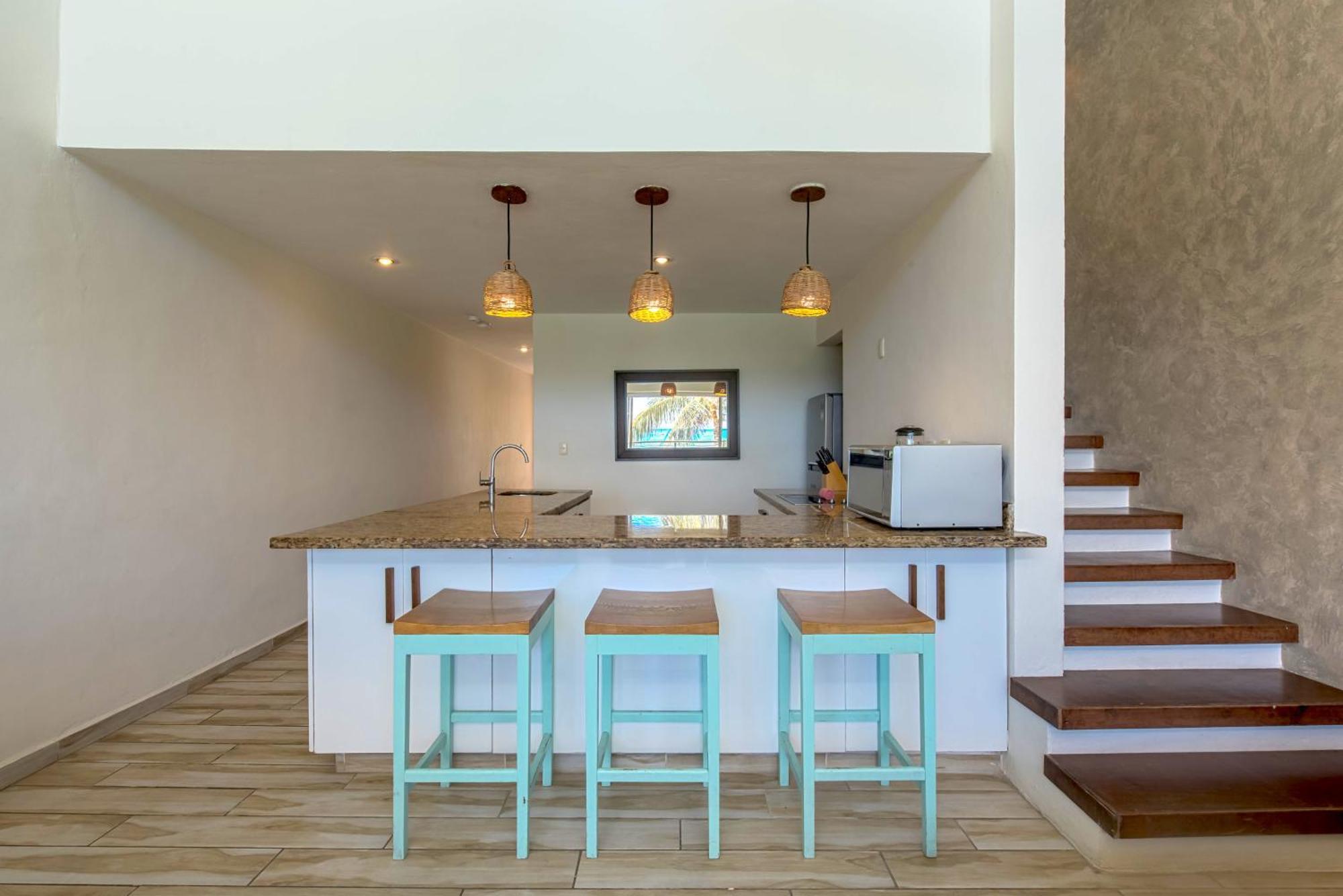 Ocean Plaza By Zama Homes Apartment *