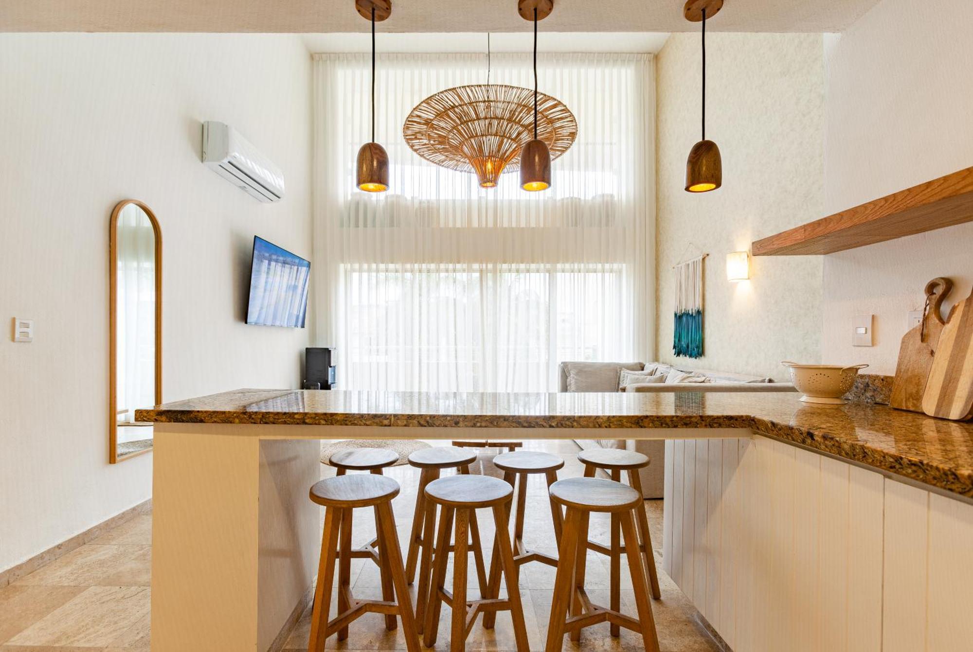 Ocean Plaza By Zama Homes Apartment Playa del Carmen