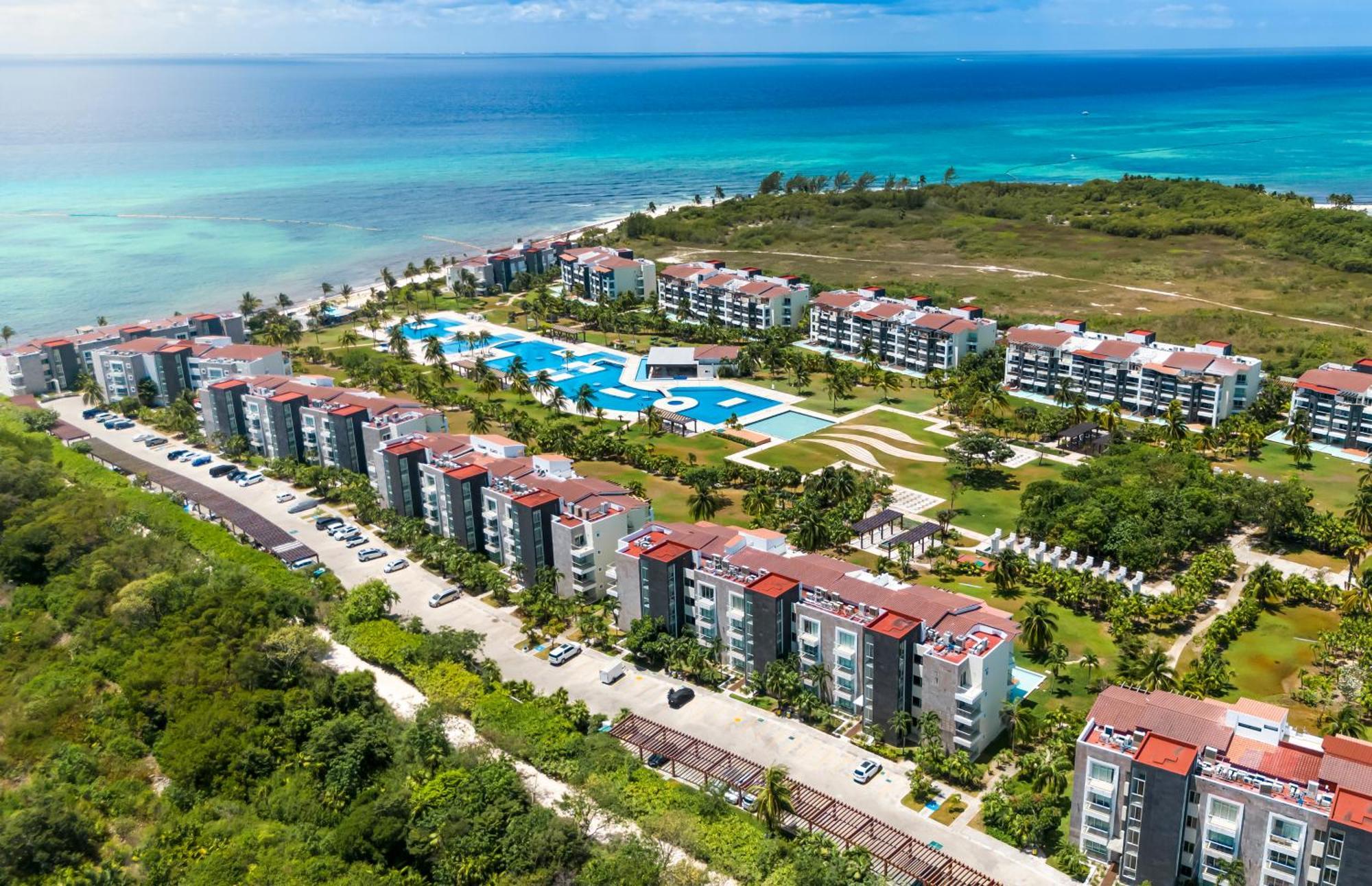 Ferienhaus Luxury 2-bedroom With Jacuzzi And Pool At Mareazul - Agua Dulce Playa del Carmen