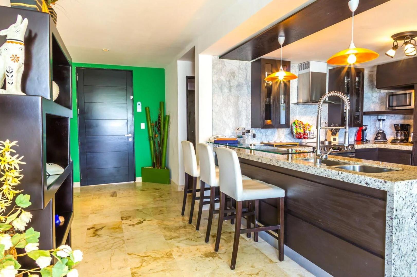 Aparthotel The Elements Oceanfront & Beachside Playa del Carmen
