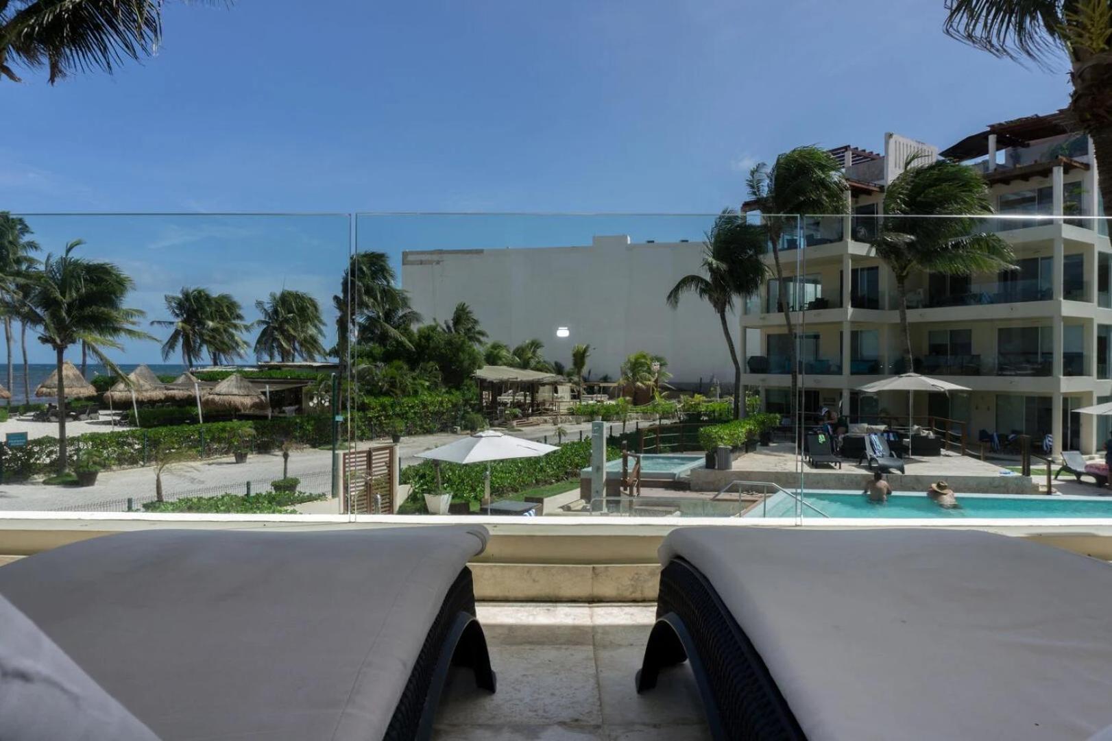 The Elements Oceanfront & Beachside 4* Playa del Carmen