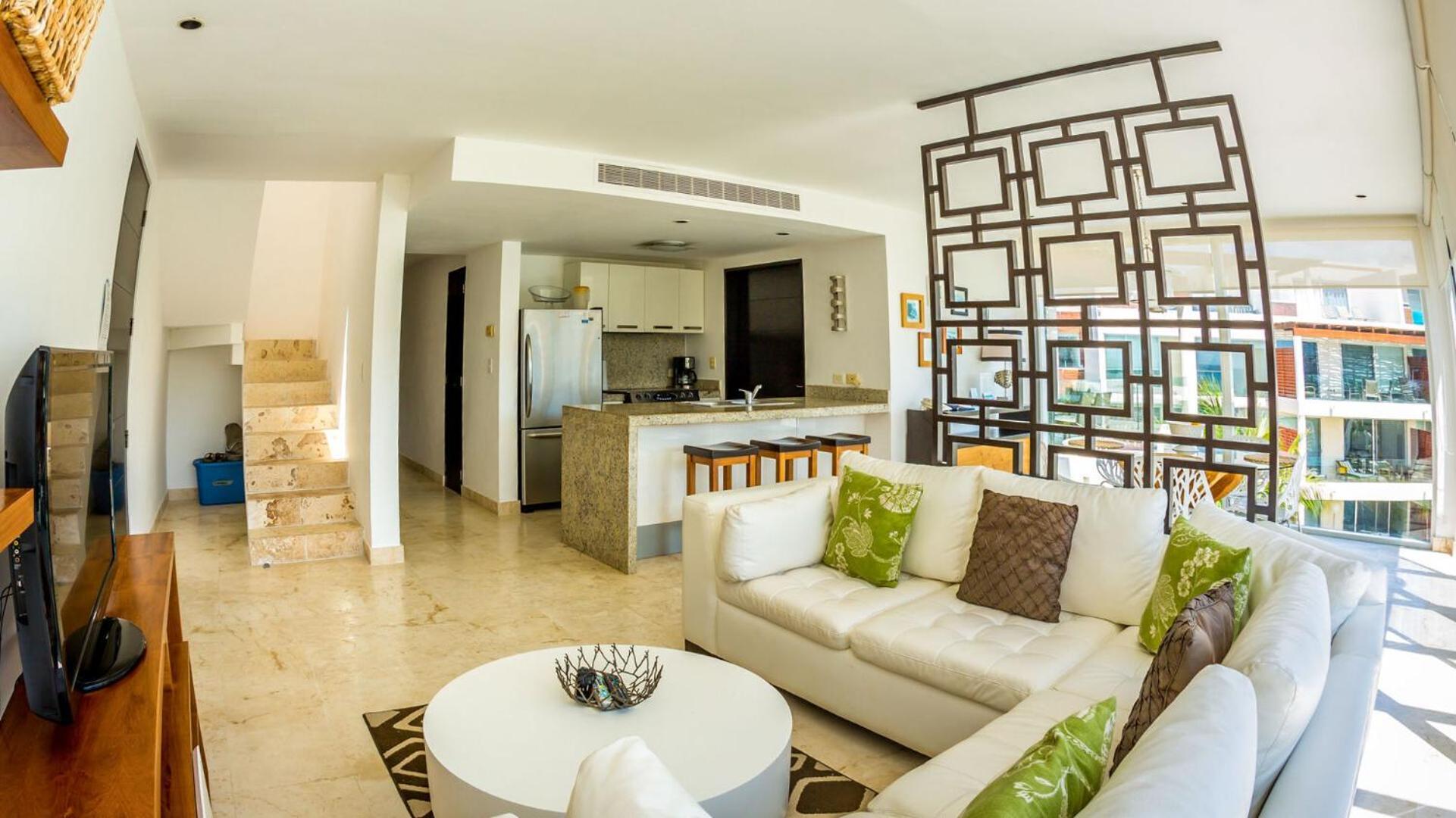 Aparthotel The Elements Oceanfront & Beachside 4*