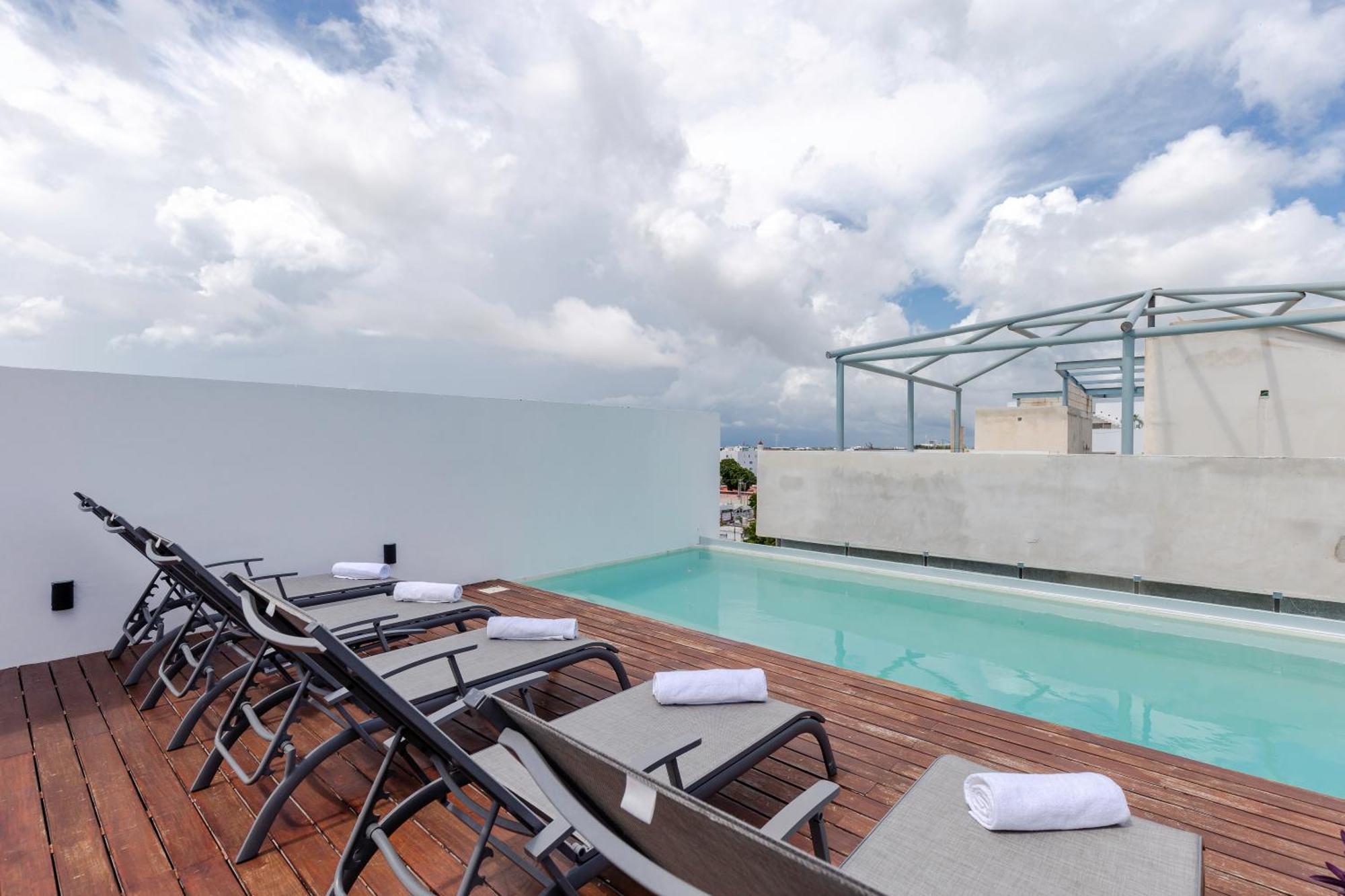 Stylish And Fancy Next To 5th Av Roof Pool Dk