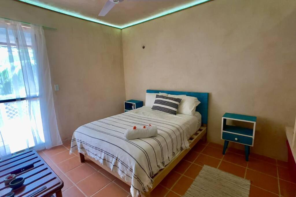 Ferienhaus Breezy And Fresh House With Roof Just 25 Min Walk To Sea