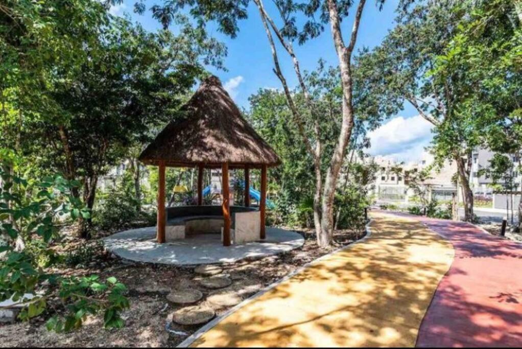 Charming Space With Pool Near & Tren Maya