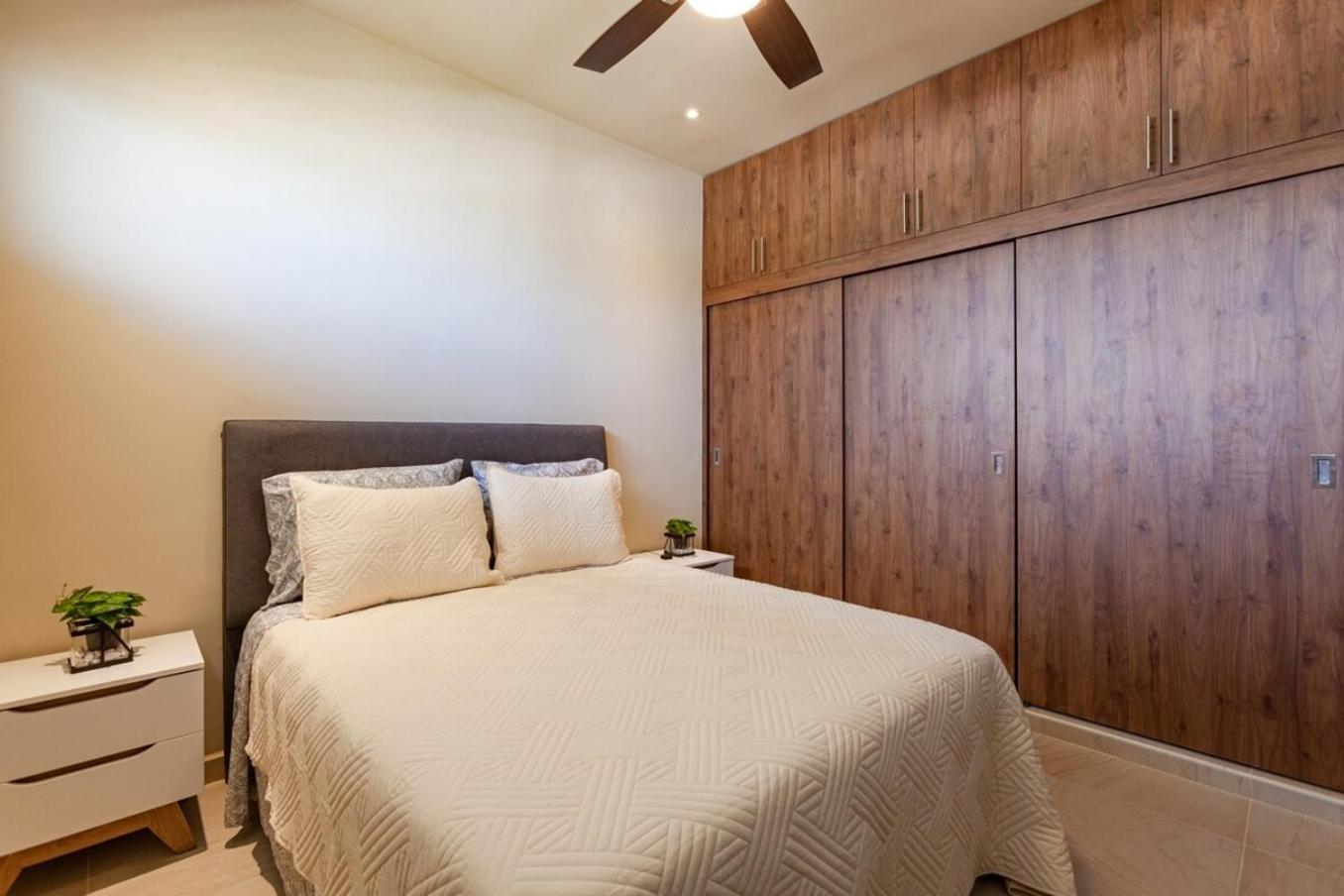 New! Coto8 10min To Beachwifi 200mbgym Holiday home
