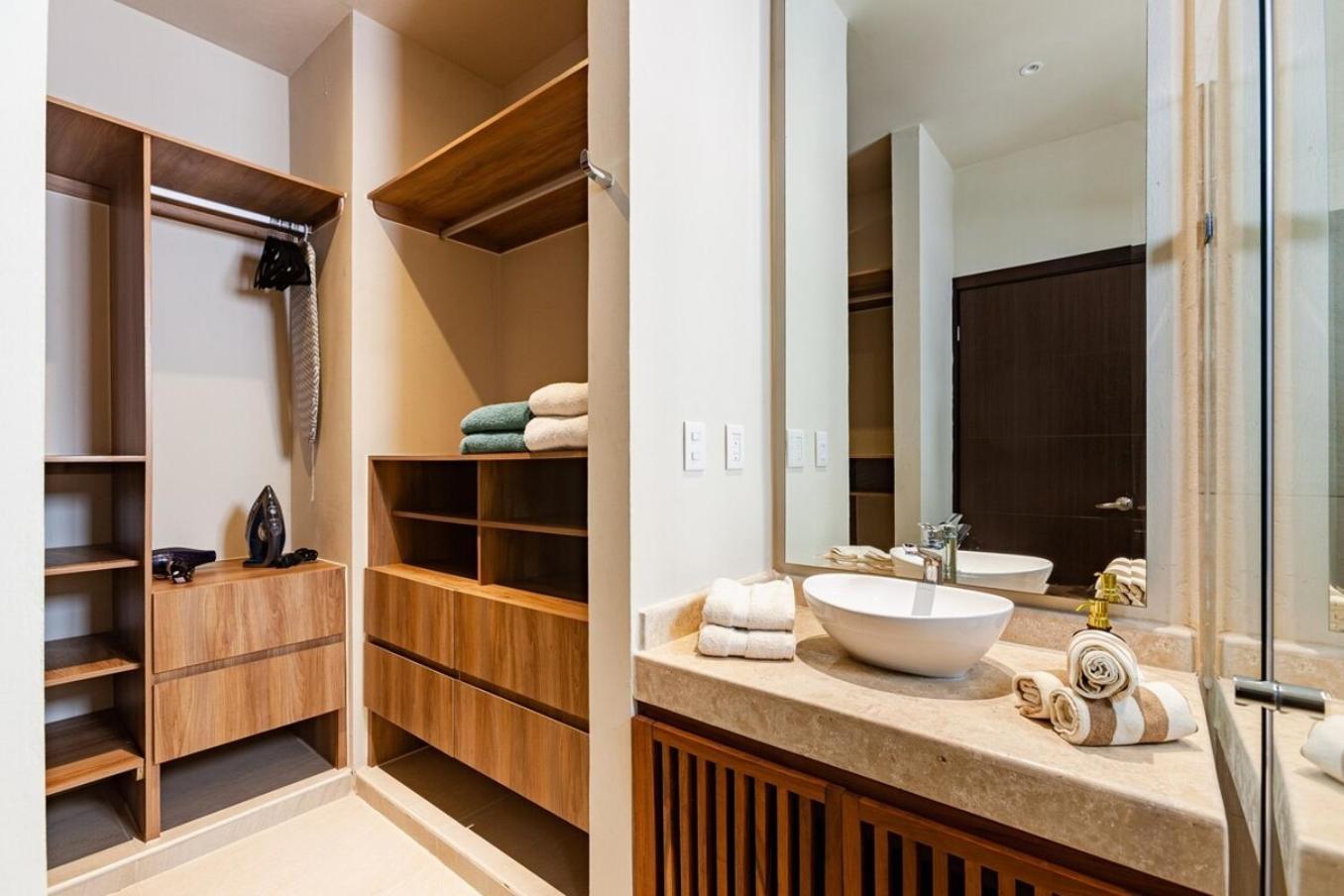 New! Lafrida Style 10 Min To Caribbean! * Playa del Carmen