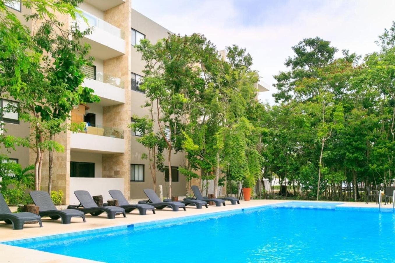 Apartment Brand New! 10min To Wifi 200mb Gym Pool Playa del Carmen