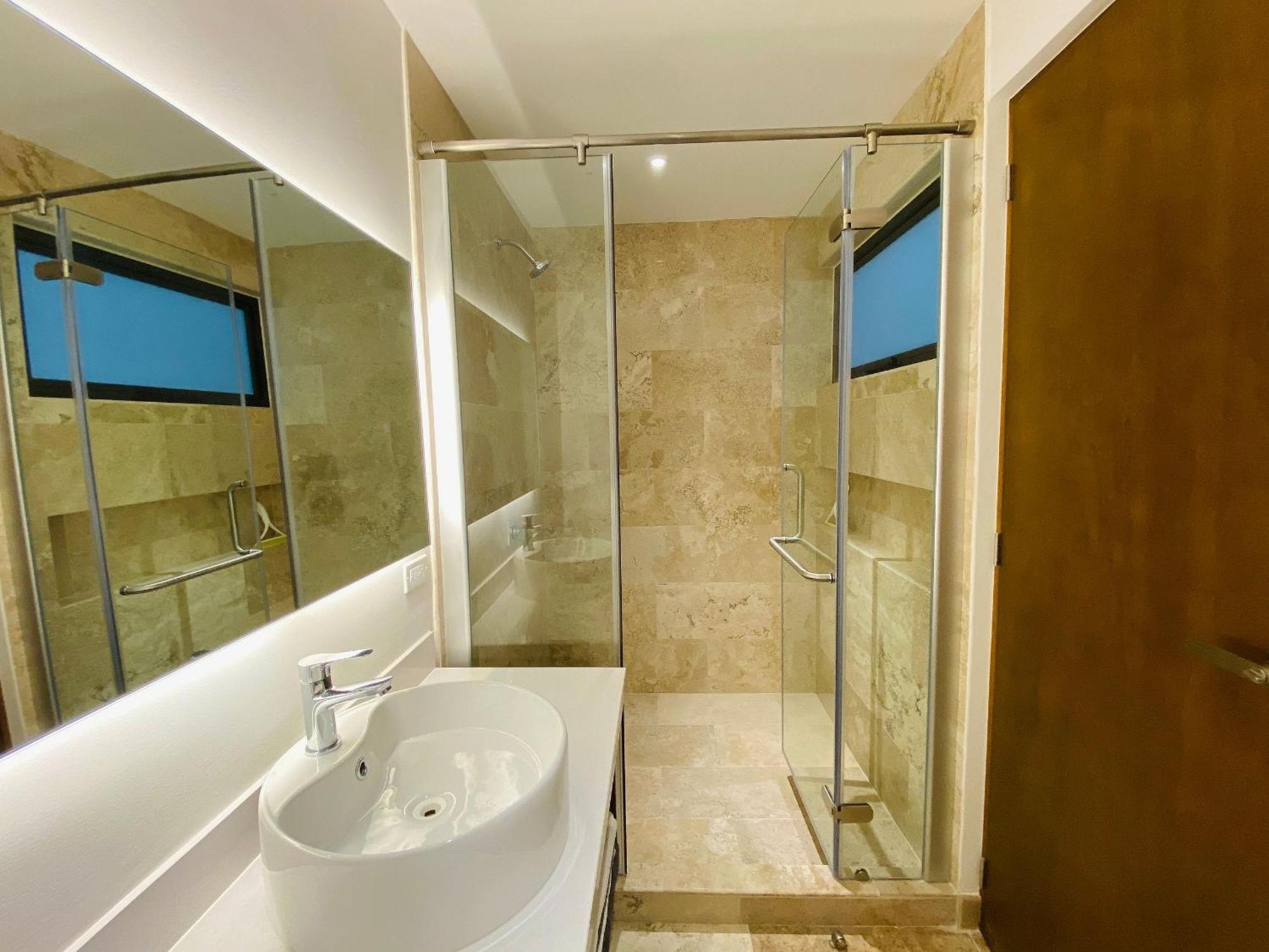 Ipana 2 Bedrooms 3 Blocks From The Sea. Vakantiehuis *
