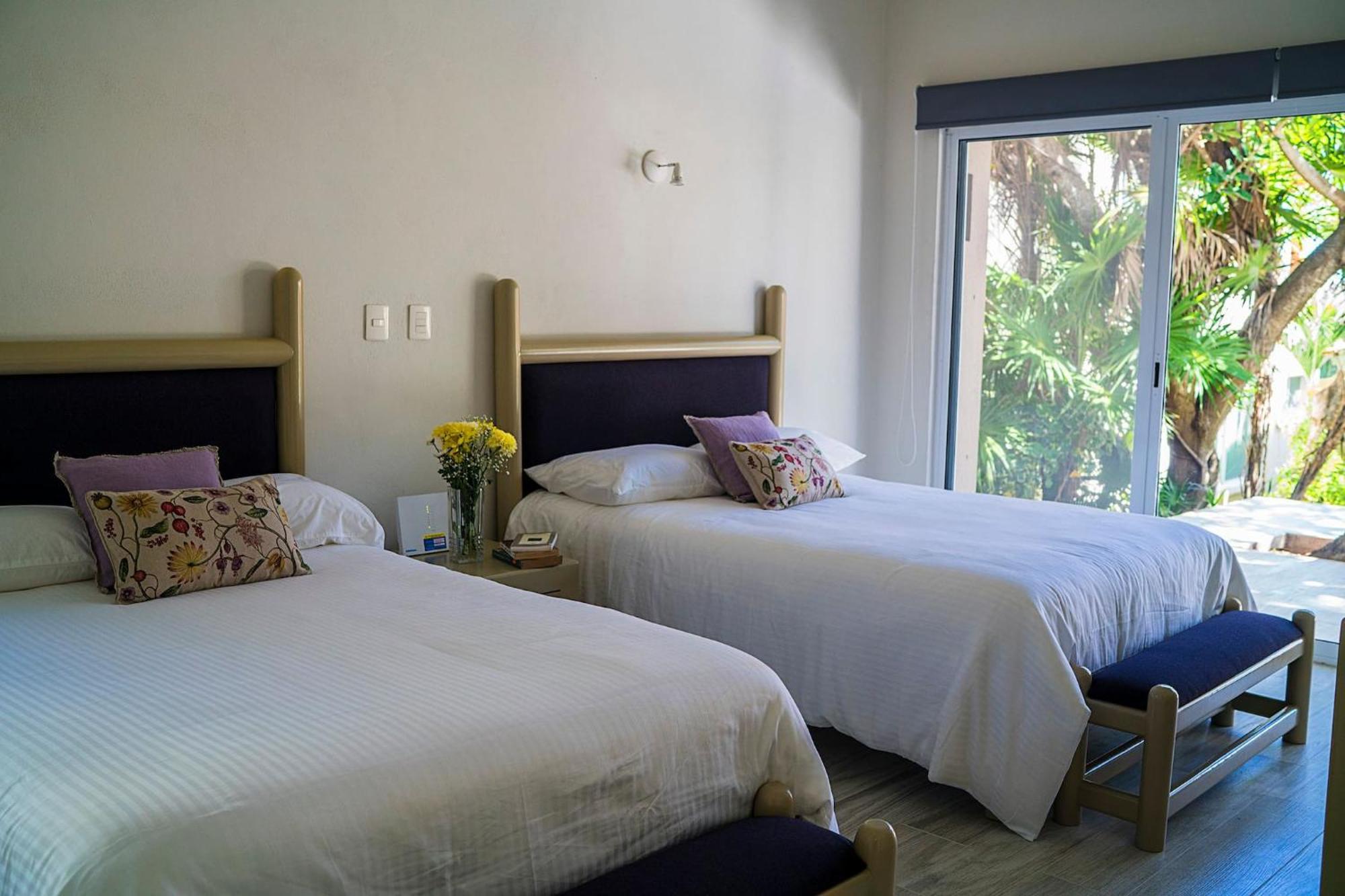 Сasa de vacaciones 3br Home, Steps From Spectacular Beach, Private Pool