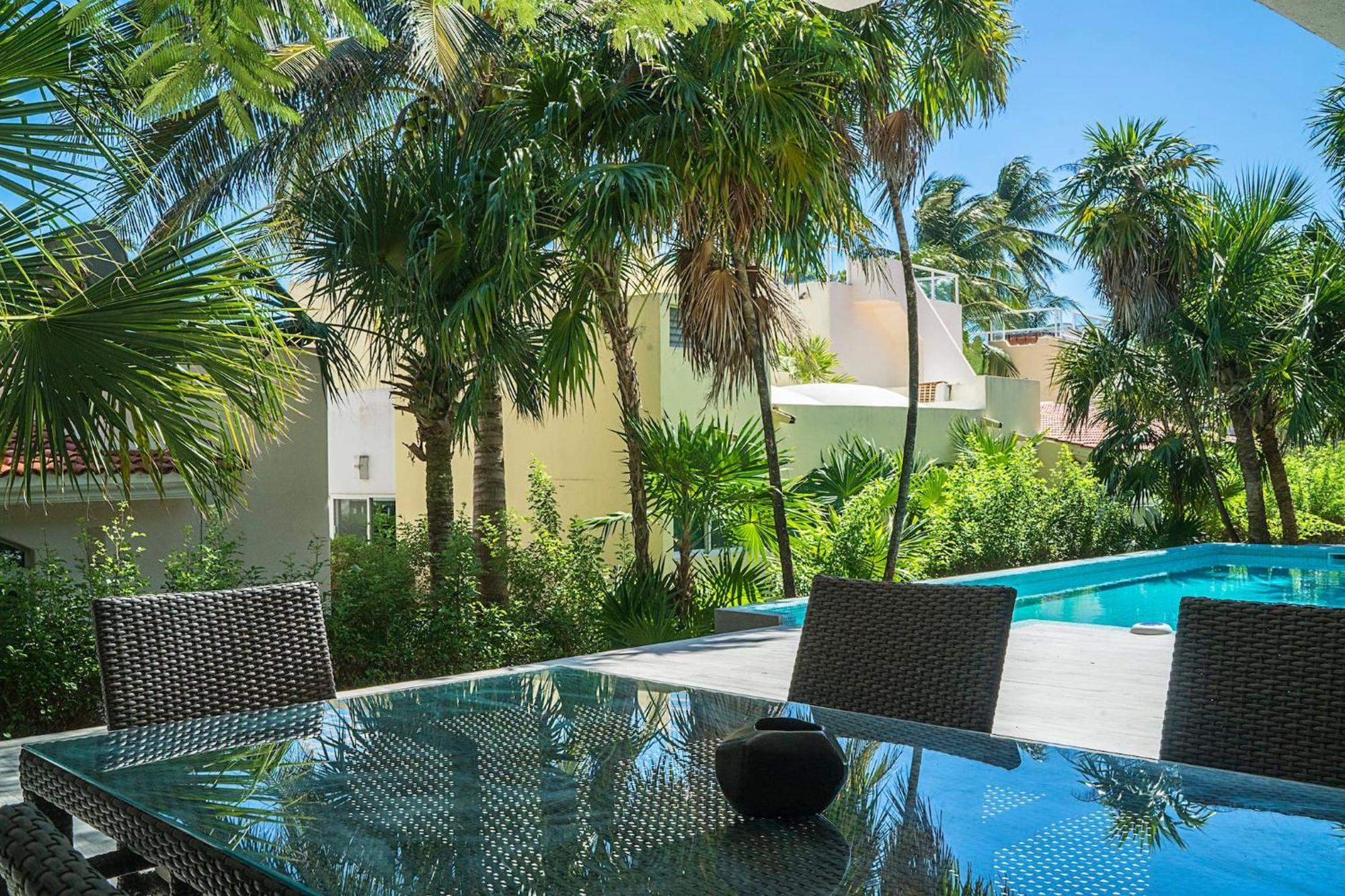 3br Home, Steps From Spectacular Beach, Private Pool Сasa de vacaciones Playa del Carmen