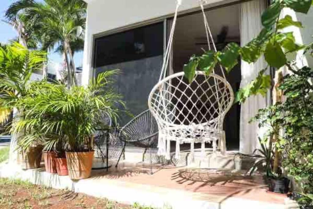 Lovely 2 Bdrm In Gated Community & Pool View Apartment Playa del Carmen