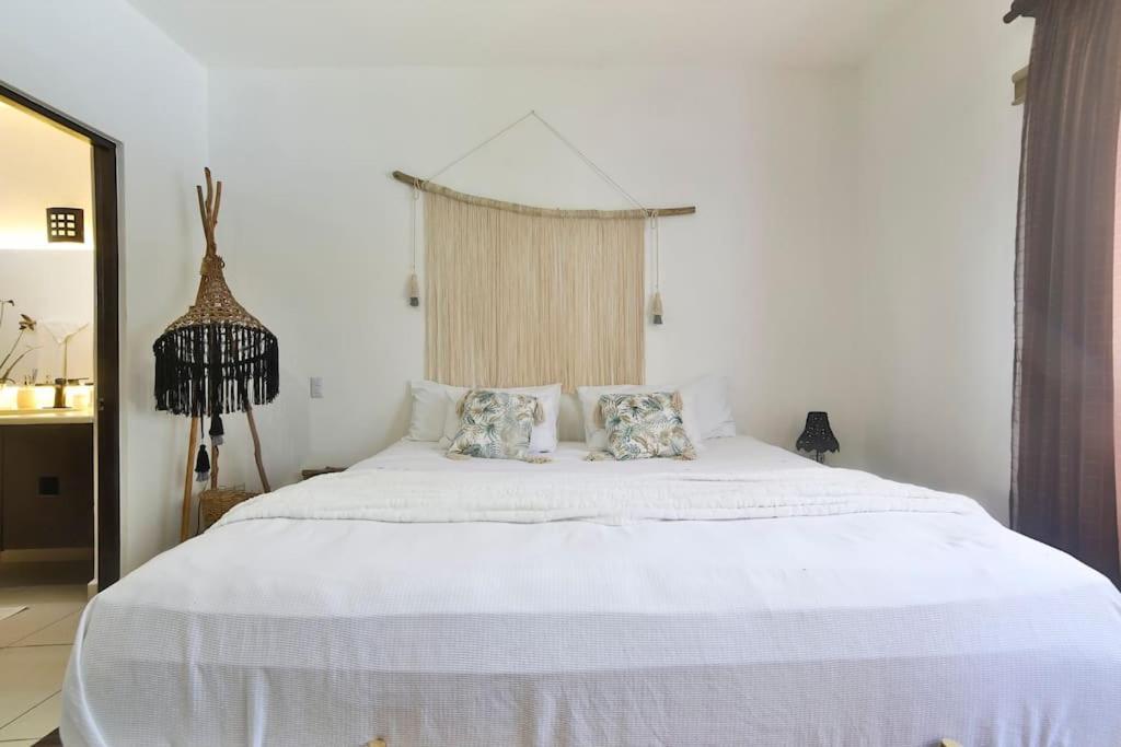 Apartment Lovely 2 Bdrm In Gated Community & Pool View Playa del Carmen