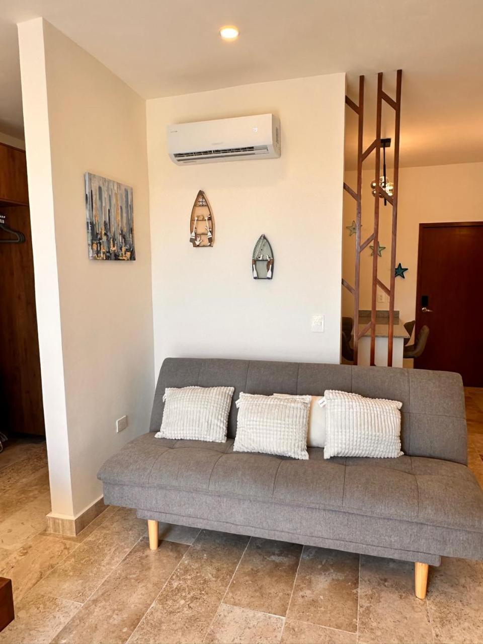 Itzamna Balcony Deluxe Apartment *