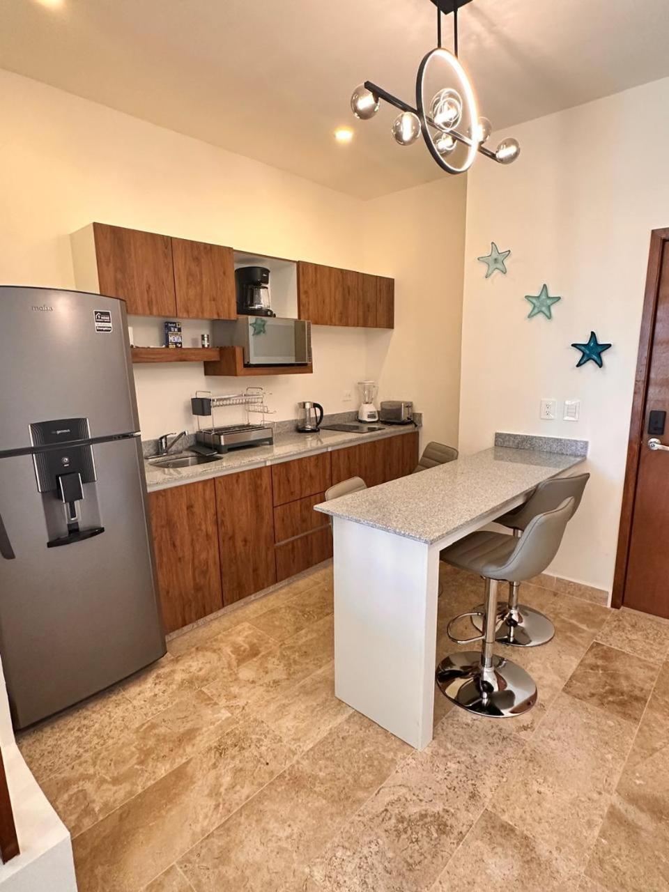 Itzamna Balcony Deluxe Apartment