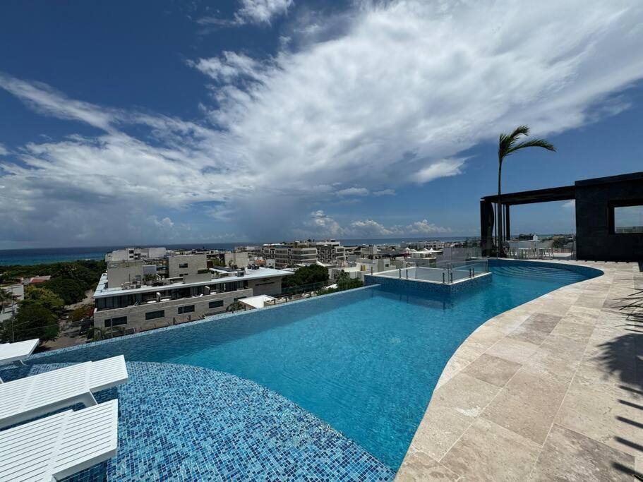 Apartment M-403 Brand New Studio, Ocean View Terrace, Pool And Gym Playa del Carmen
