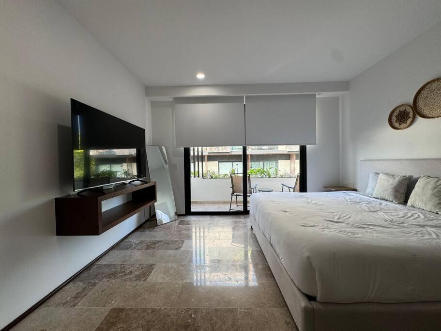 Apartment M-403 Brand New Studio, Ocean View Terrace, Pool And Gym