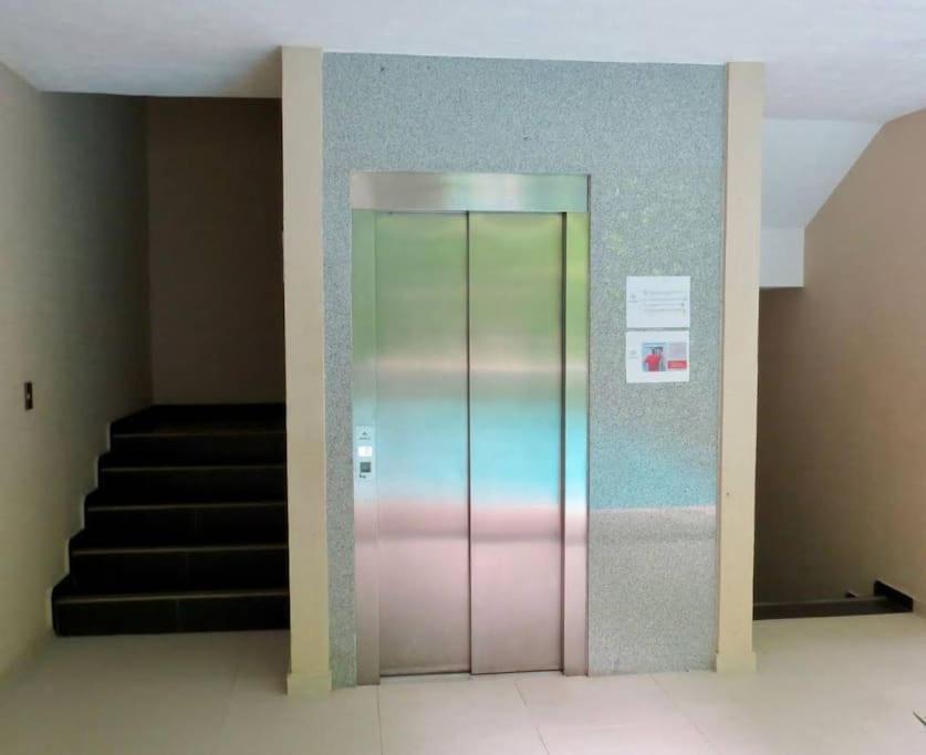 Moderno 1br Sauna Gimnasio Alberca A Cuadras De La 5ta Av Centro Apartment Playa del Carmen